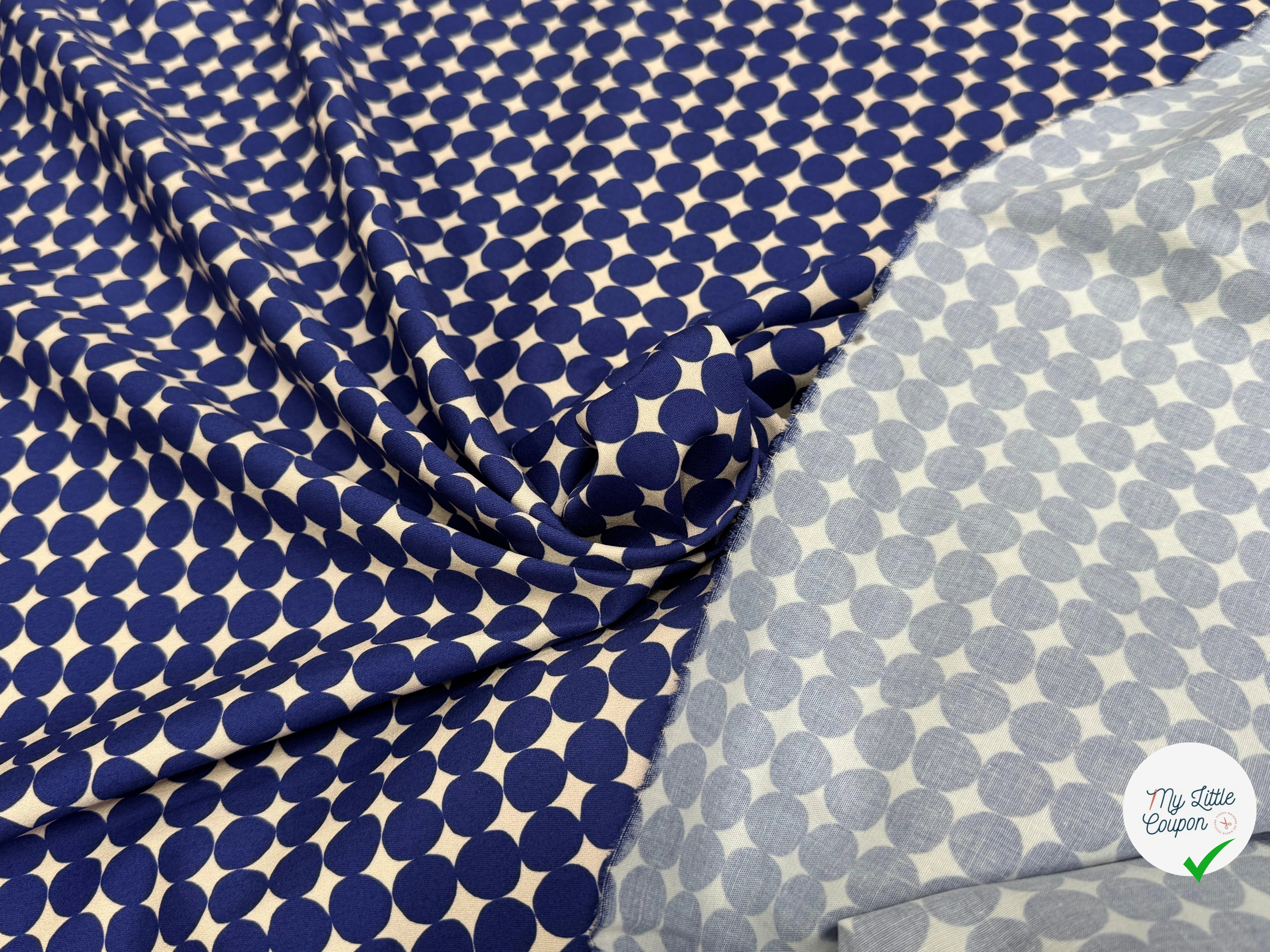 GABARDINE DE COTON STRETCH IMPRIMÉE POIS ARTEMIDE ROND BLEU - My Little Coupon