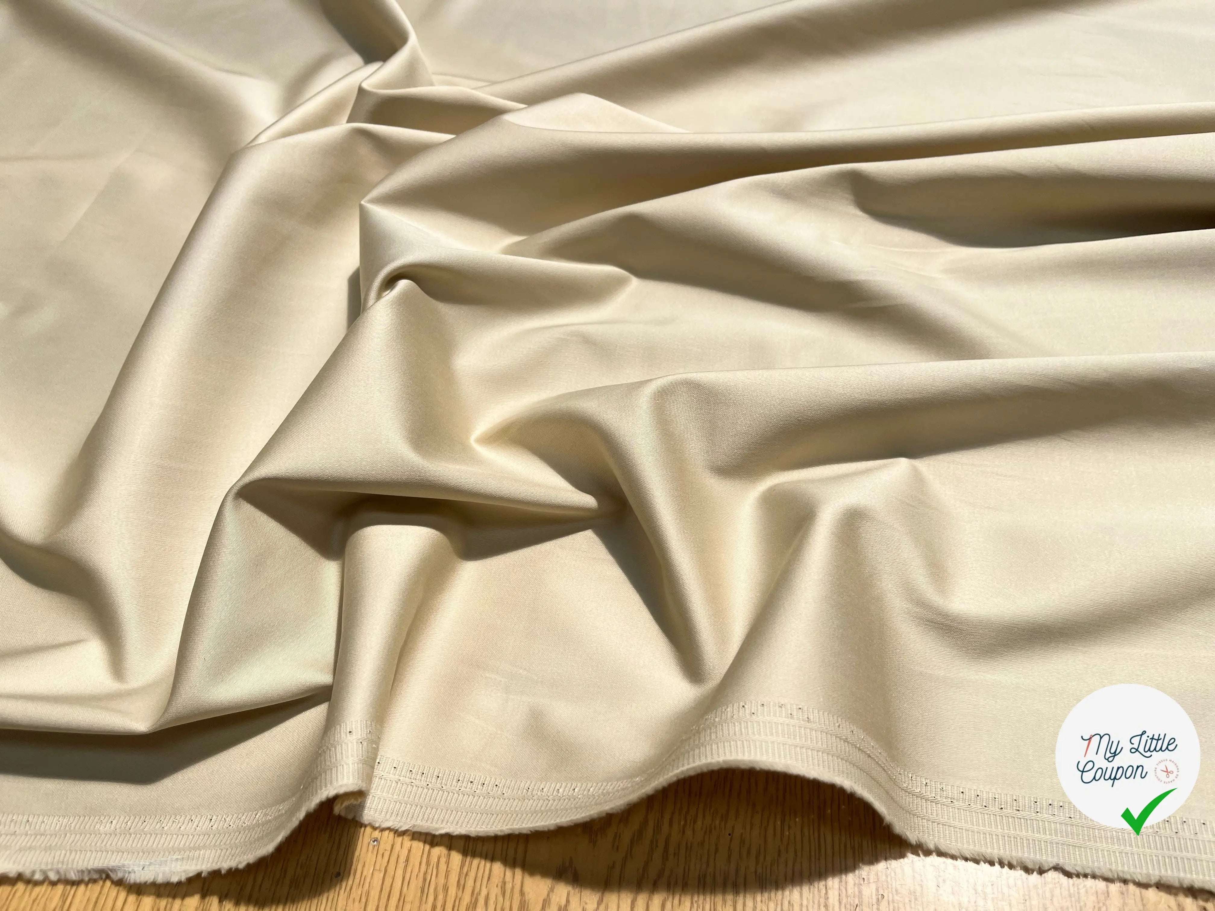 GABARDINE DE COTON STRETCH UNI BEIGE CLAIR ENVERS LISSE - My Little Coupon