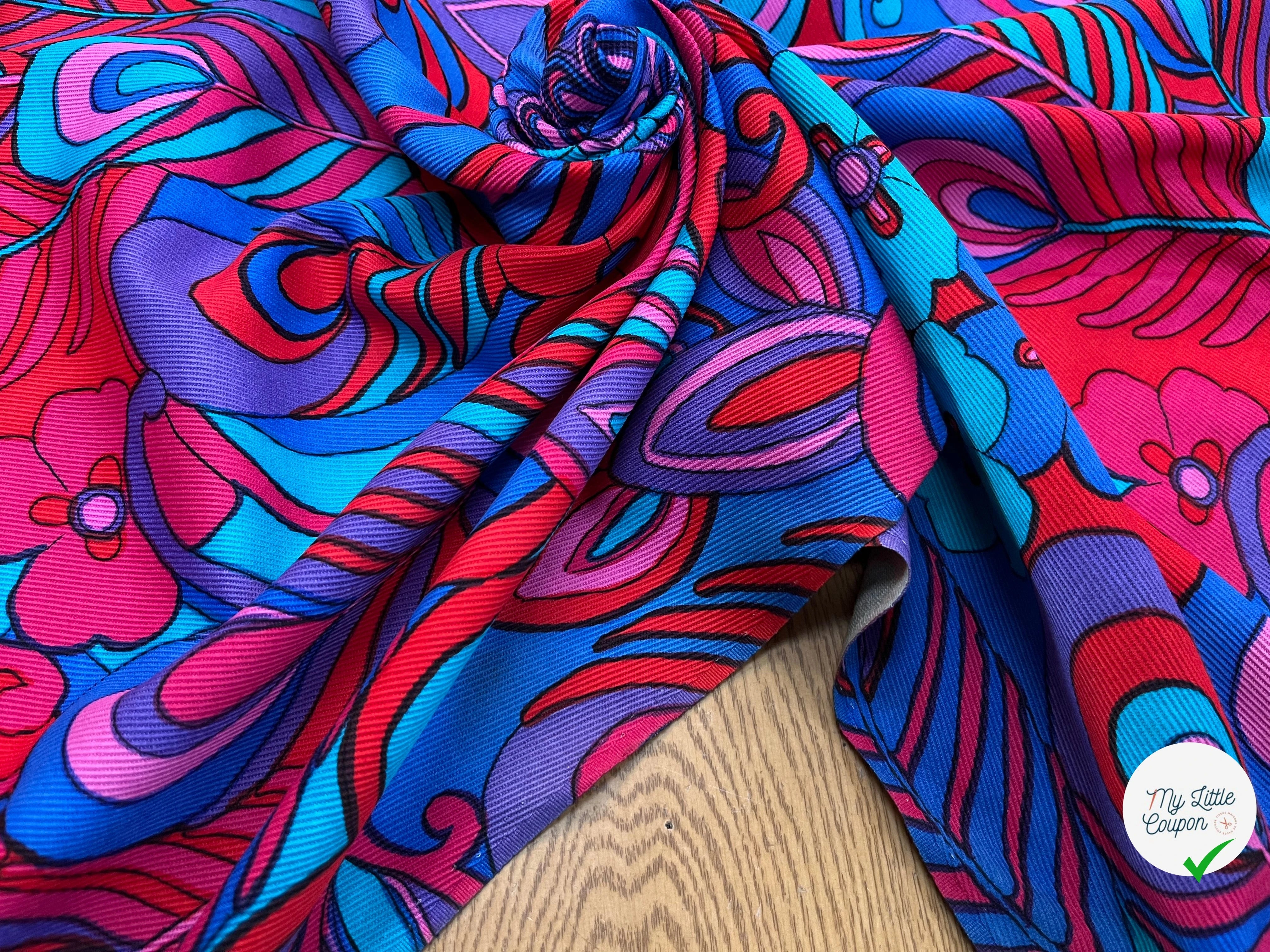 GABARDINE DE COTON STRIÉE MOTIF GROSSES FLEURS BLEU VIOLET&ROUGE 90CM - My Little Coupon