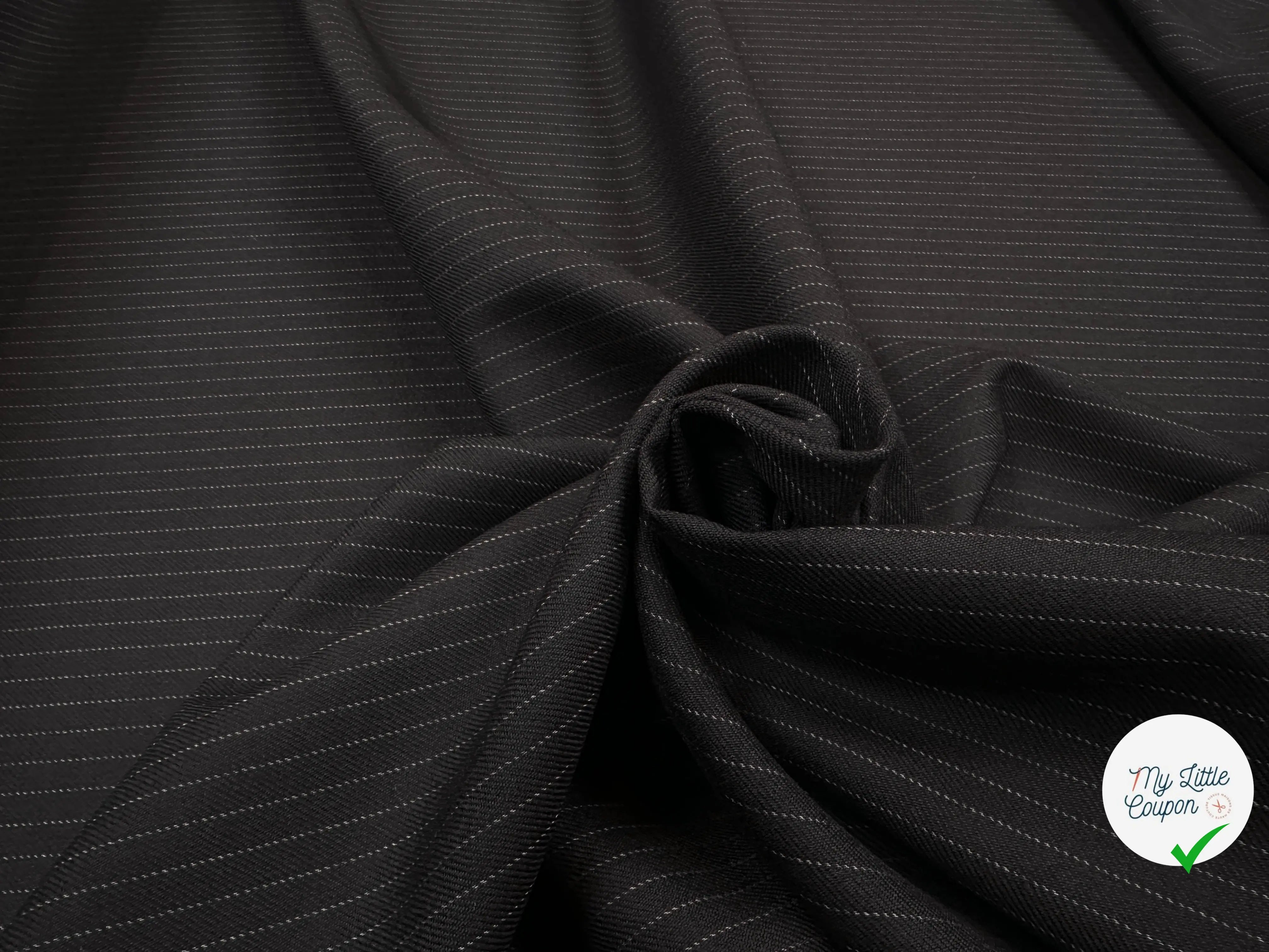 GABARDINE DE LAINE FINES RAYURES GRISE EN POINTILLÉ MLC INTERN