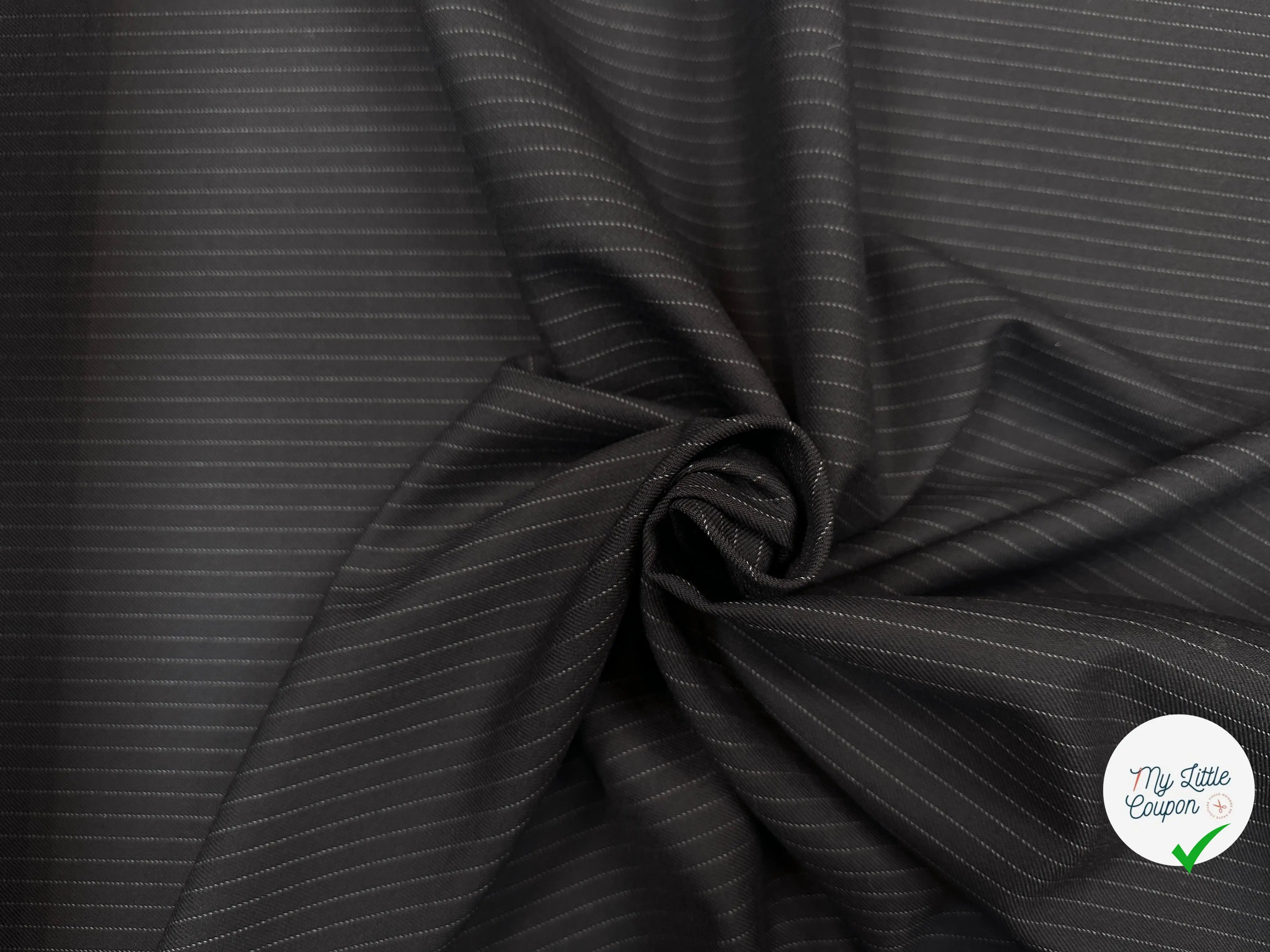 GABARDINE DE LAINE FINES RAYURES GRISE EN POINTILLÉ MLC INTERN