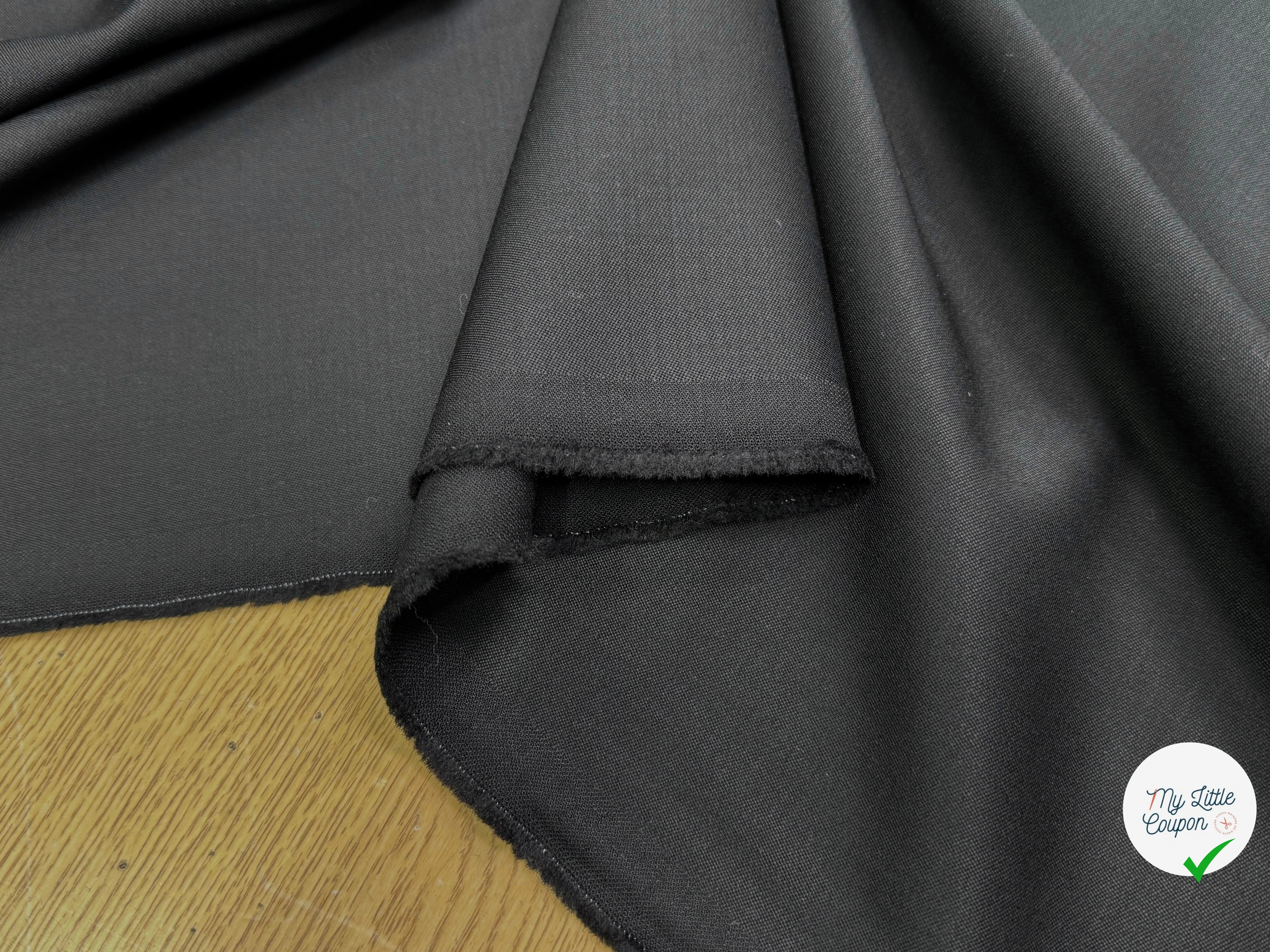 GABARDINE DE LAINE NOIR QUALITÉ COUTURE WOOL - My Little Coupon