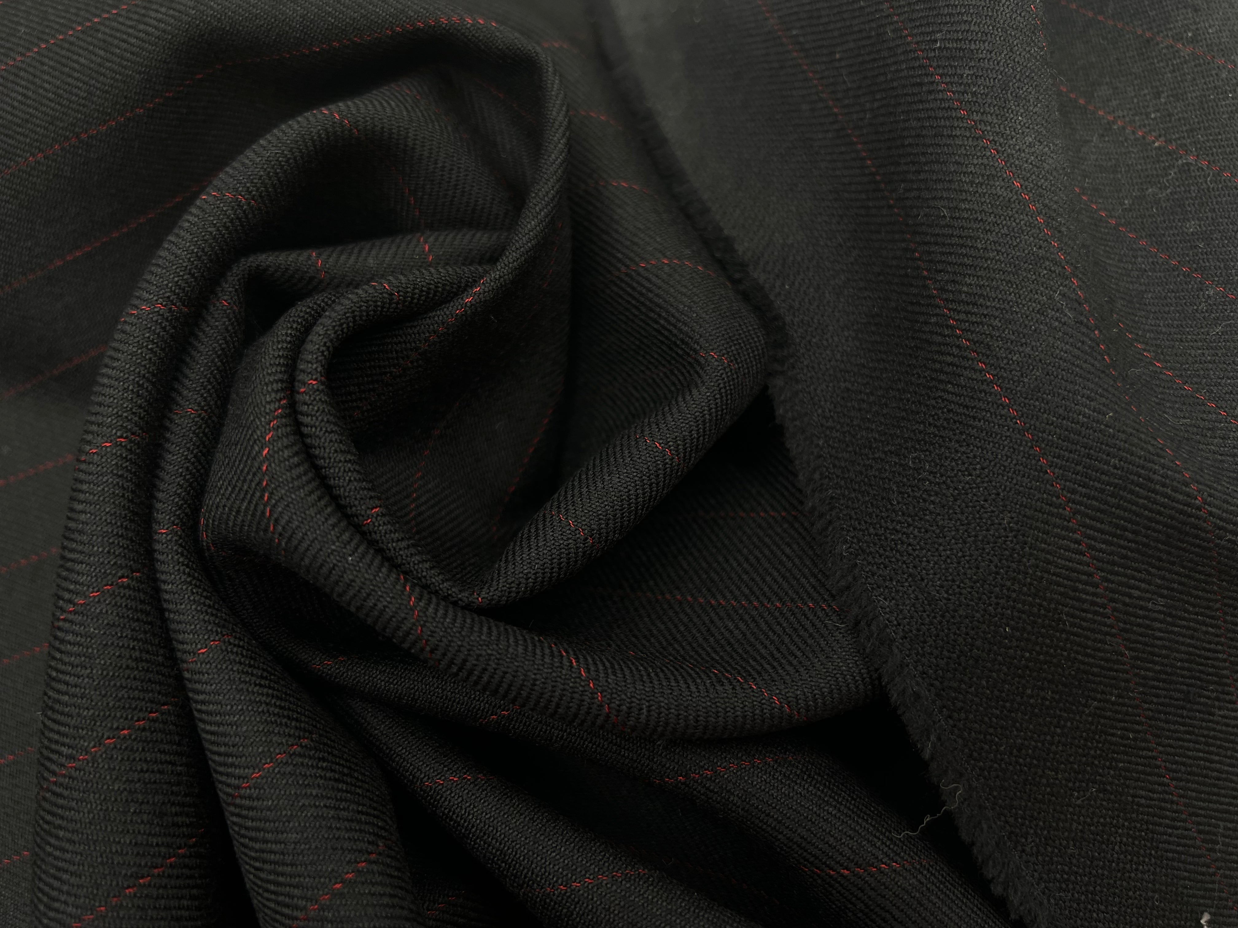 GABARDINE DE LAINE NOIRE FINE RAYURES ROUGE MSO