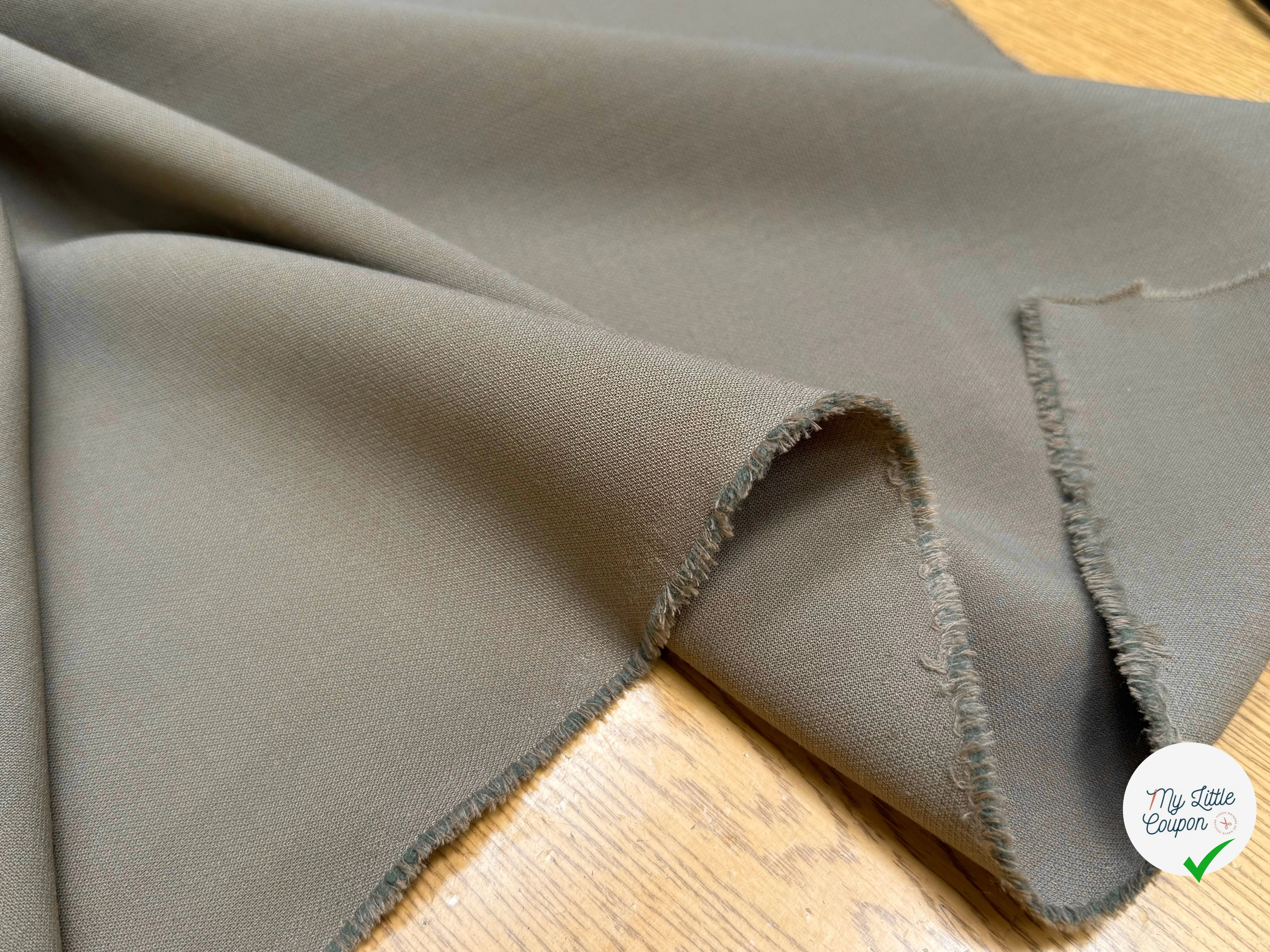 GABARDINE DE LAINE STRETCH TAUPE KAKI 80% LAINE TRÈS BELLE TENUE - My Little Coupon