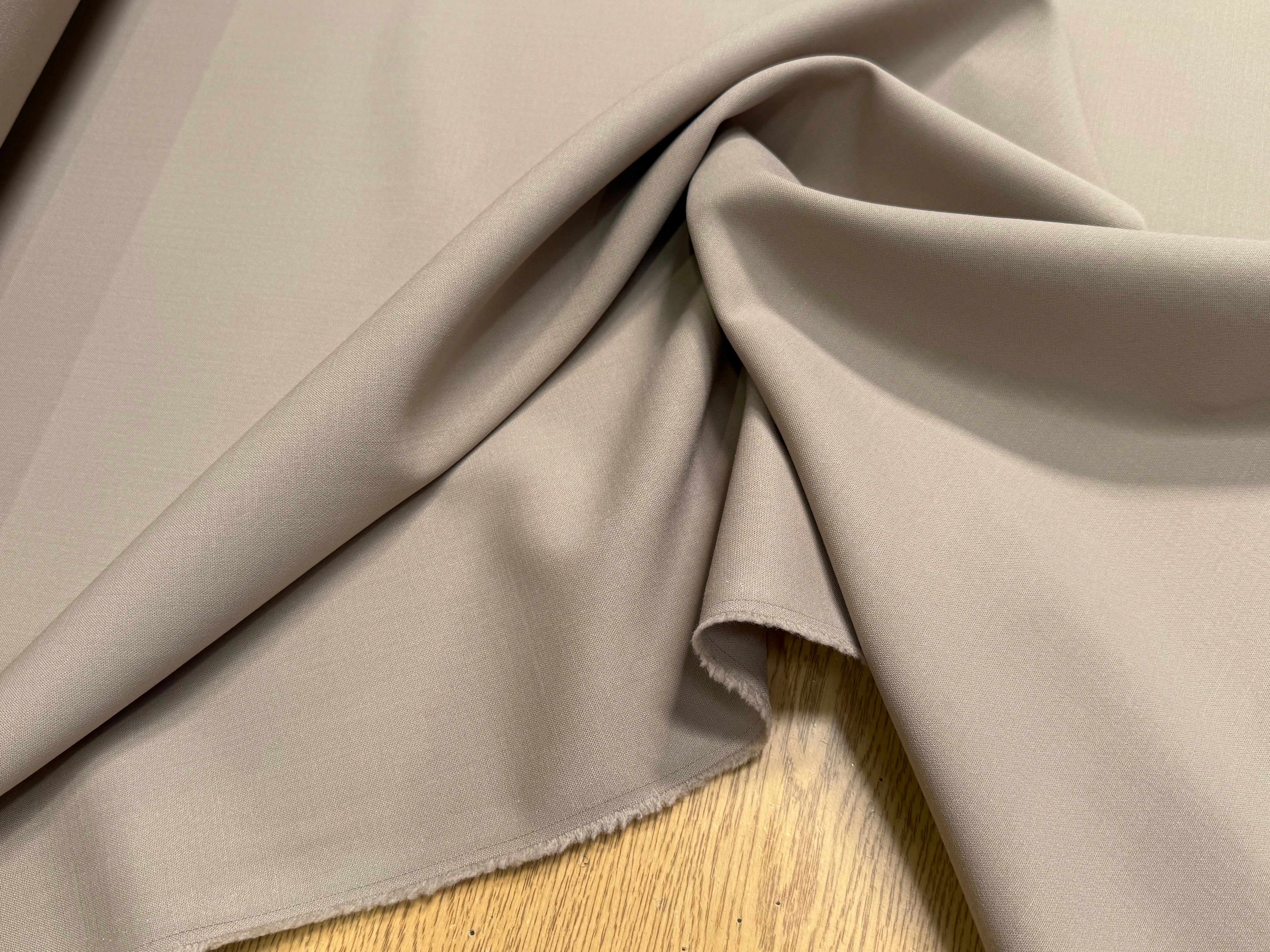 GABARDINE DE LAINE STRETCH TRÈS BELLE TENUE BEIGE TAUPE - My Little Coupon
