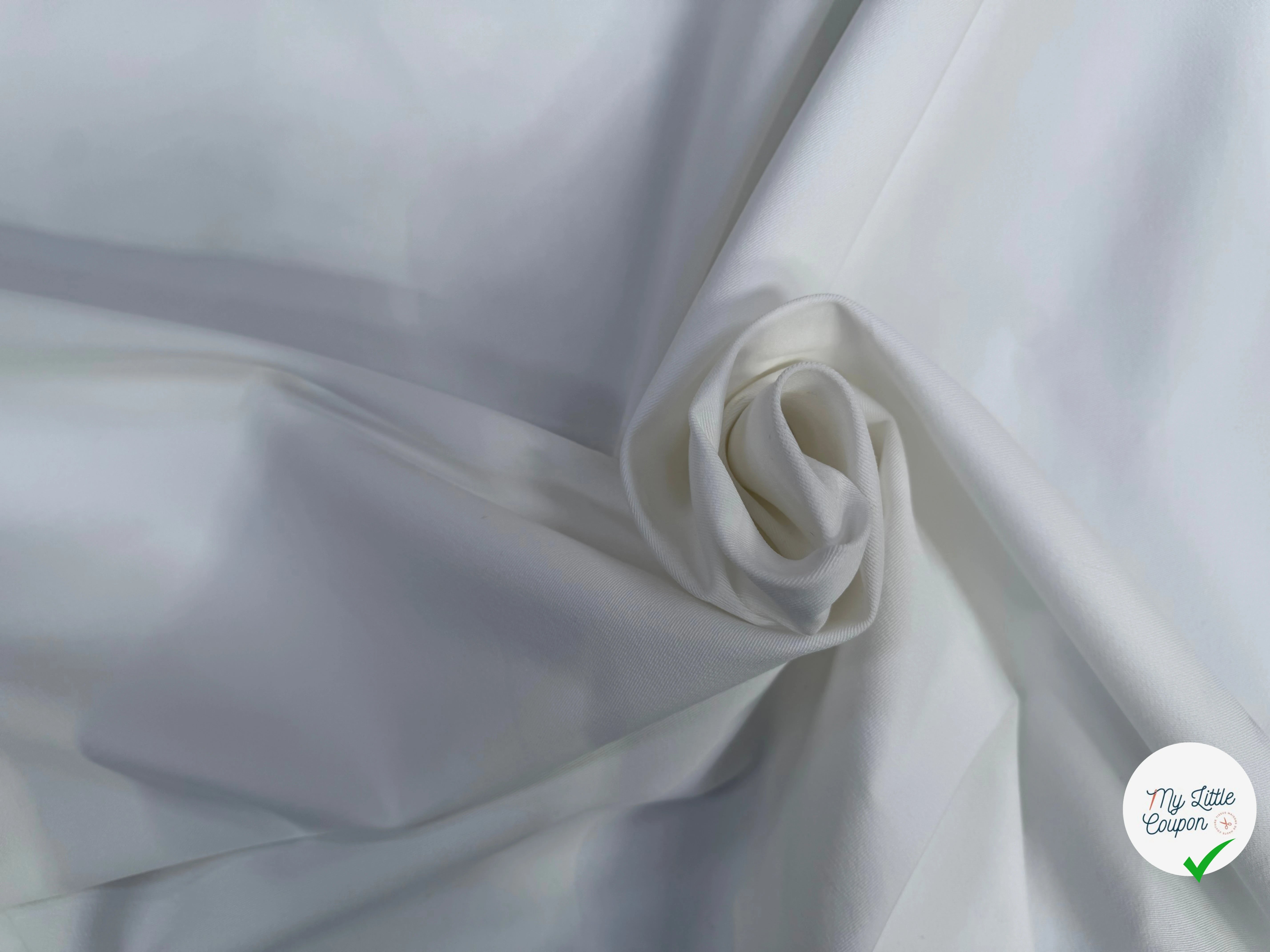 GABARDINE DENIM FINEMENT SERGÉE BLANCHE STRETCH BLANC OPTIQUE - My Little Coupon