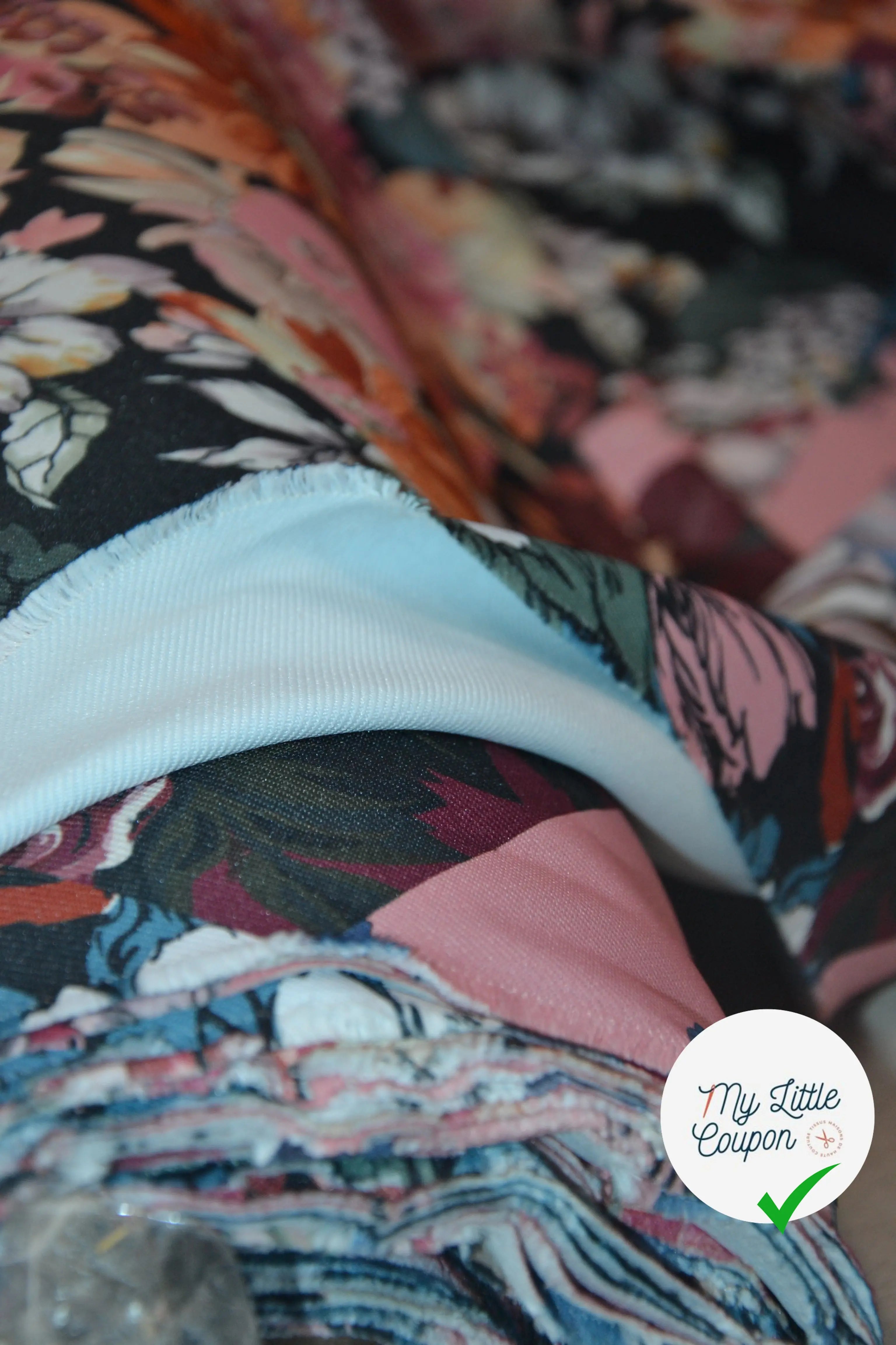 GABARDINE DRILL FLEURS & GEOMETRIE ENVERS BLEU LAVANDE MSO
