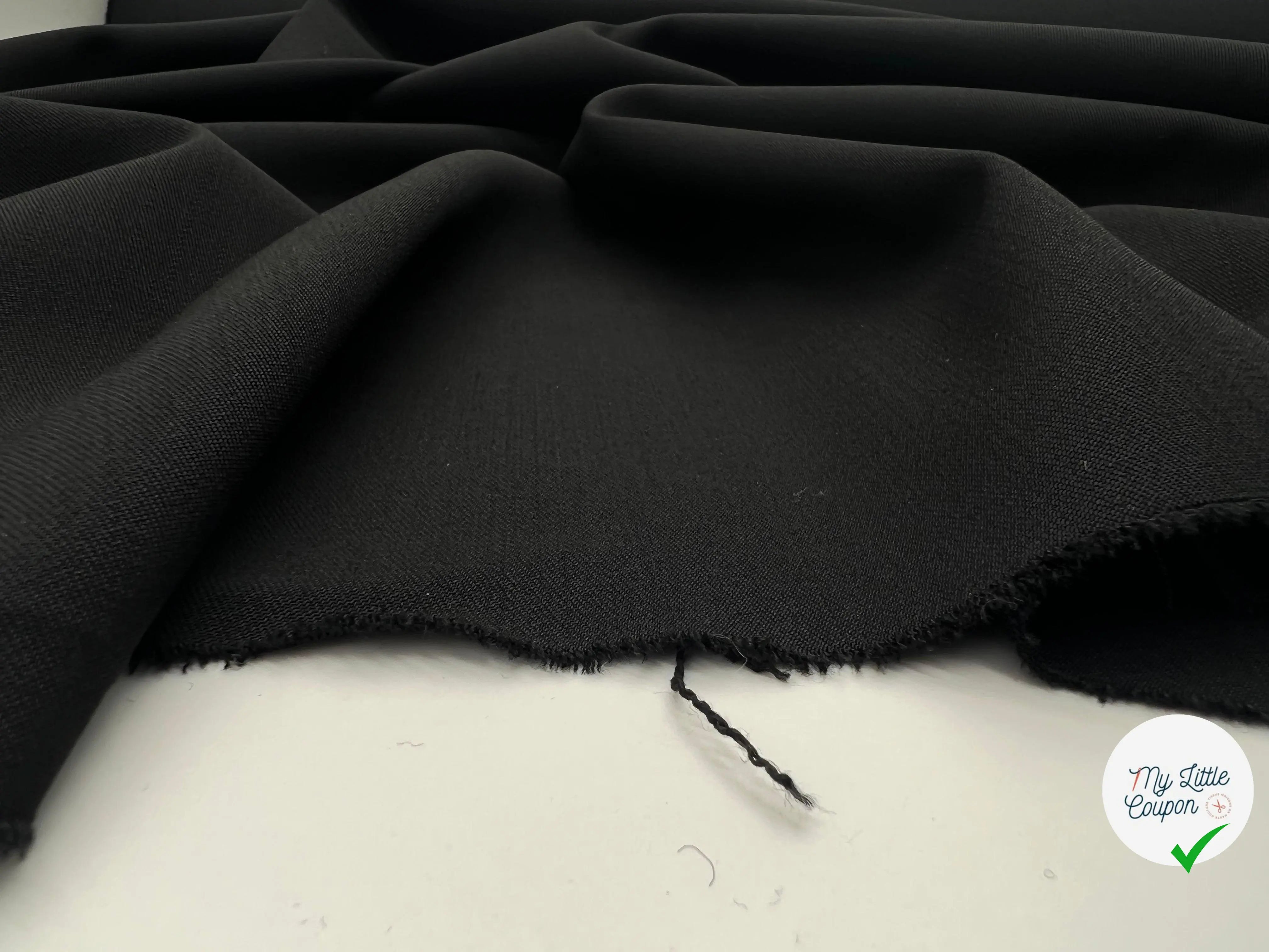 GABARDINE FINE DE LAINE NOIRE EXTENSIBLE - My Little Coupon - tissu - coudre