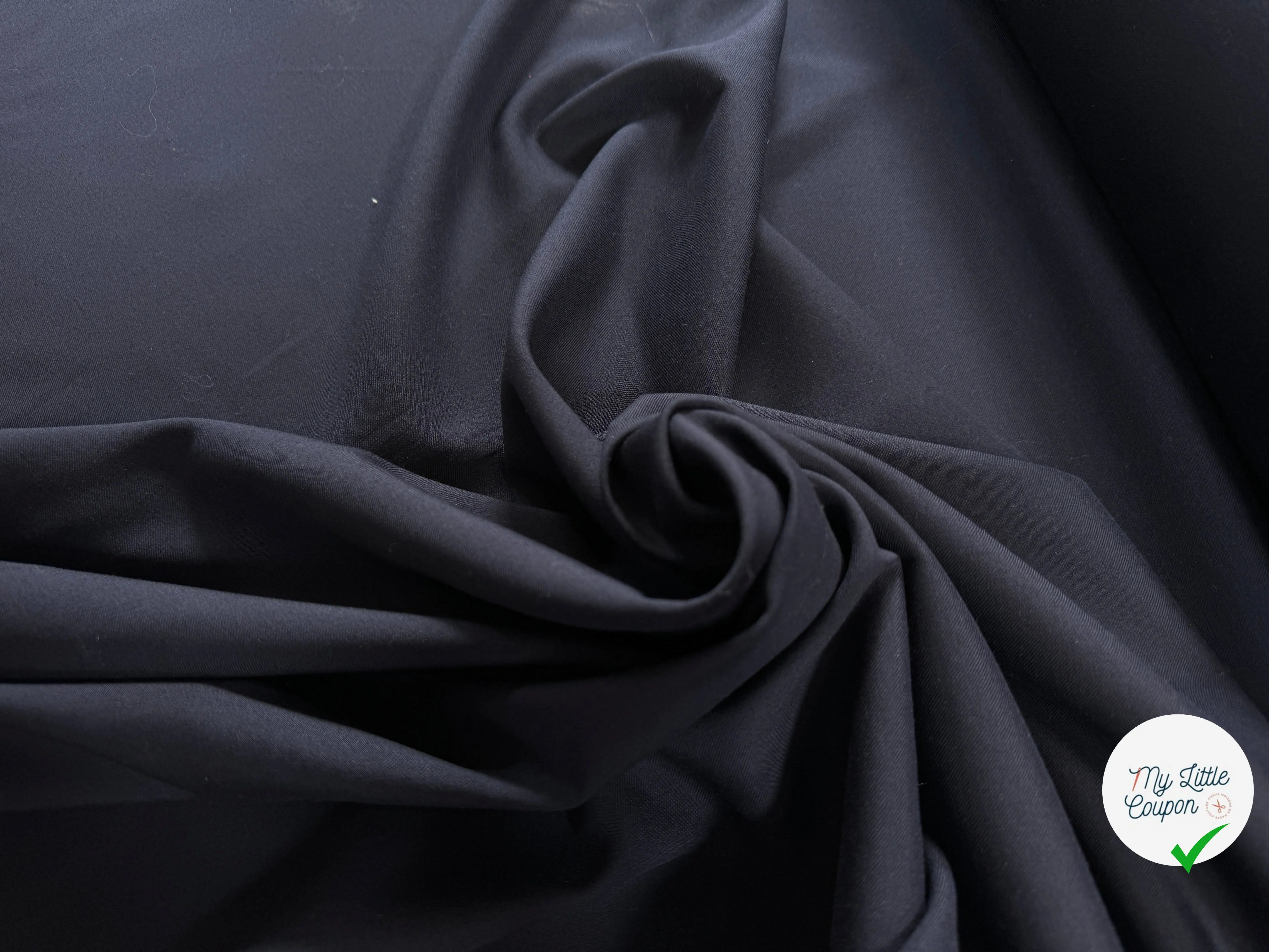 GABARDINE FINE POLYLAINE BLEU MARINE - My Little Coupon