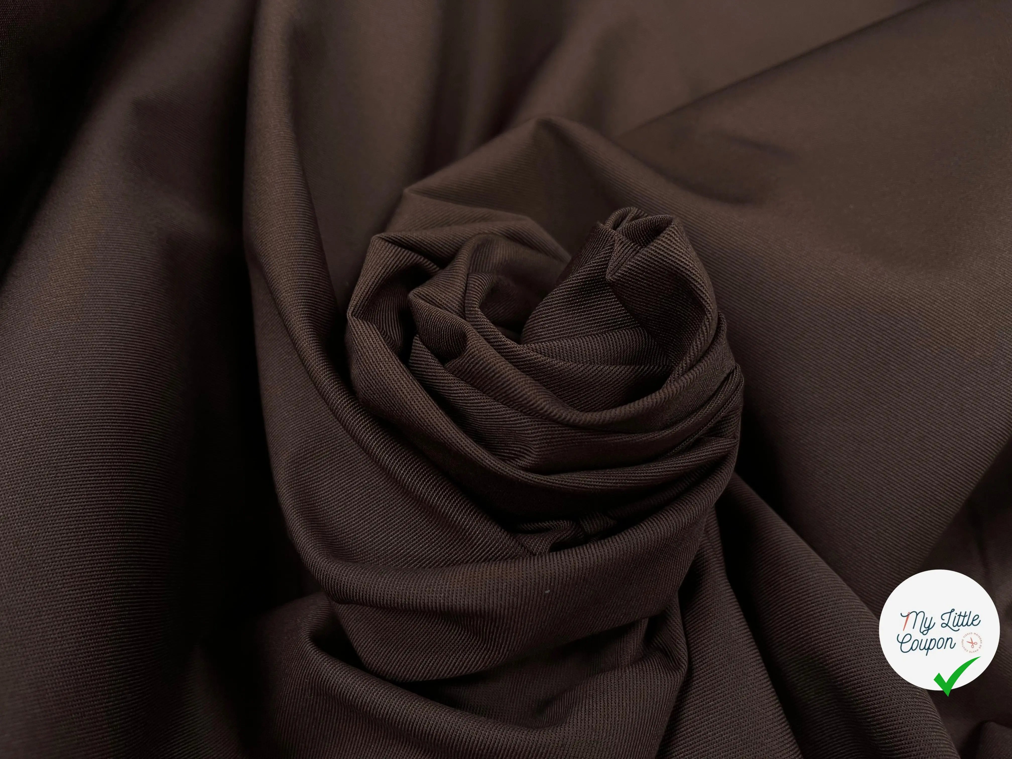 GABARDINE FINEMENT SERGÉE CHOCOLATE - My Little Coupon