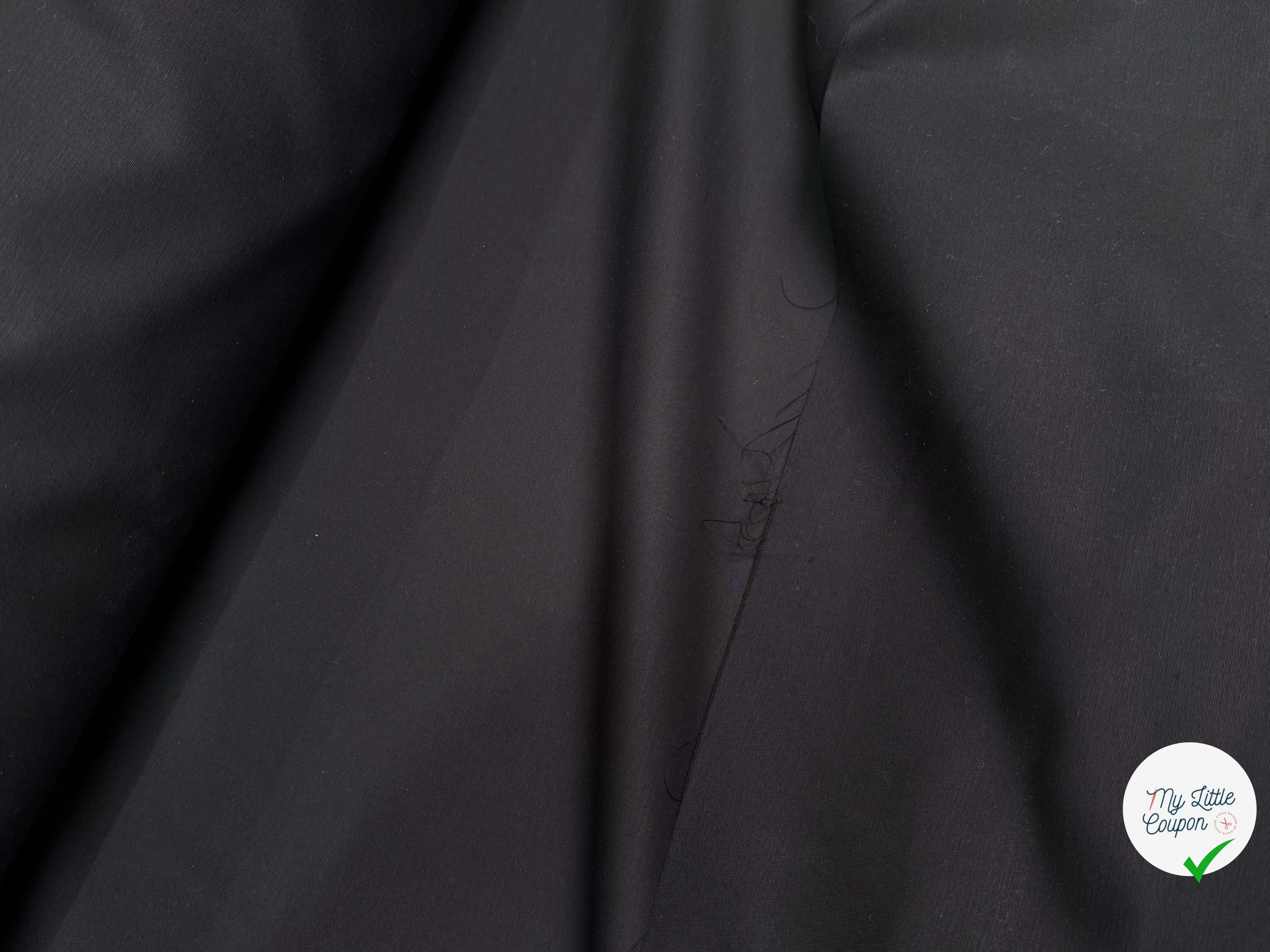 GABARDINE FINEMENT SERGÉE DÉPERLANTE ET BRILLANTE TOMBÉ SUBLIME NOIR MADE IN ITALY - My Little Coupon