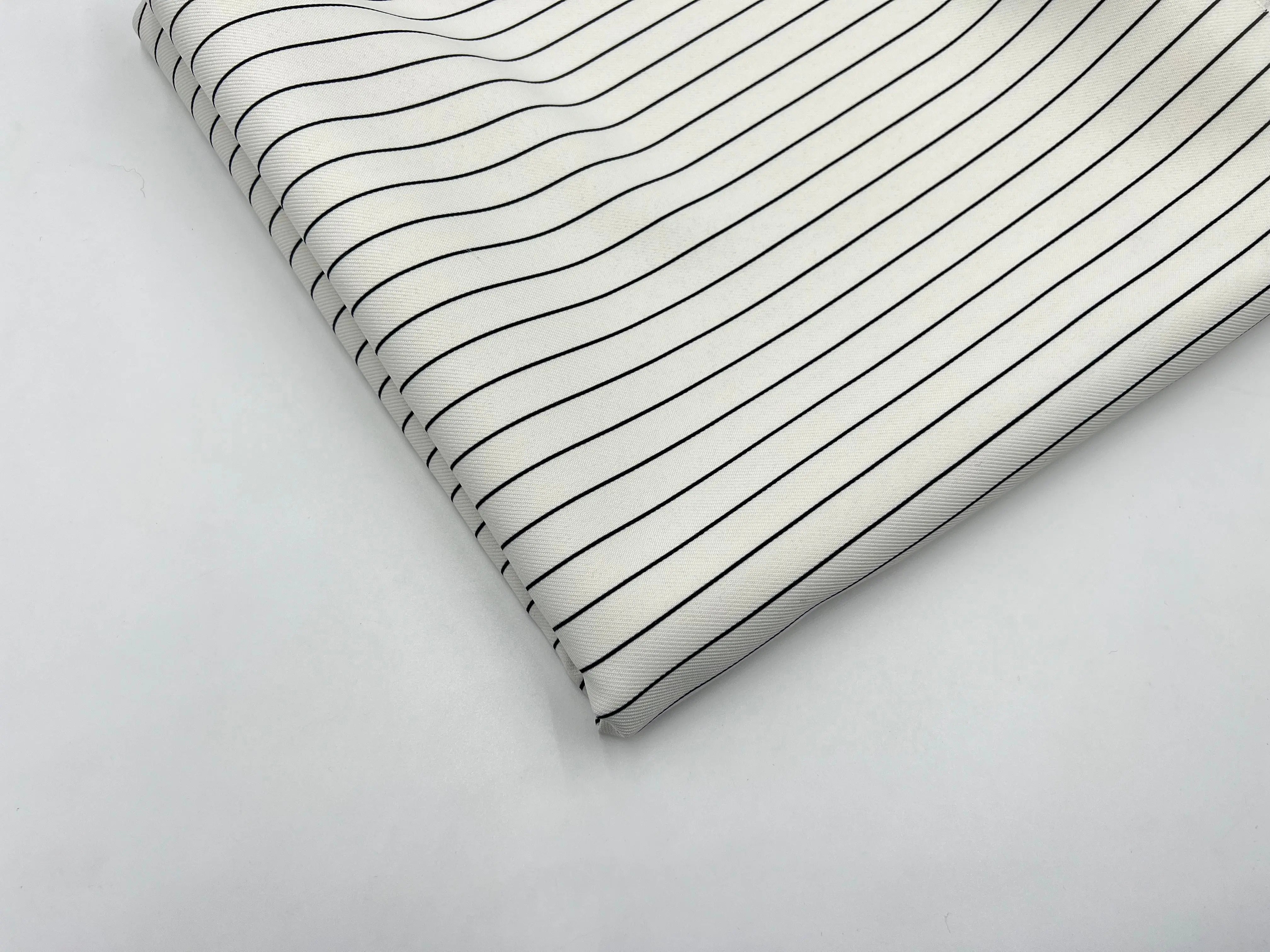 GABARDINE FINES RAYURES NOIRES ÉLÉGANT - My Little Coupon - tissu - coudre