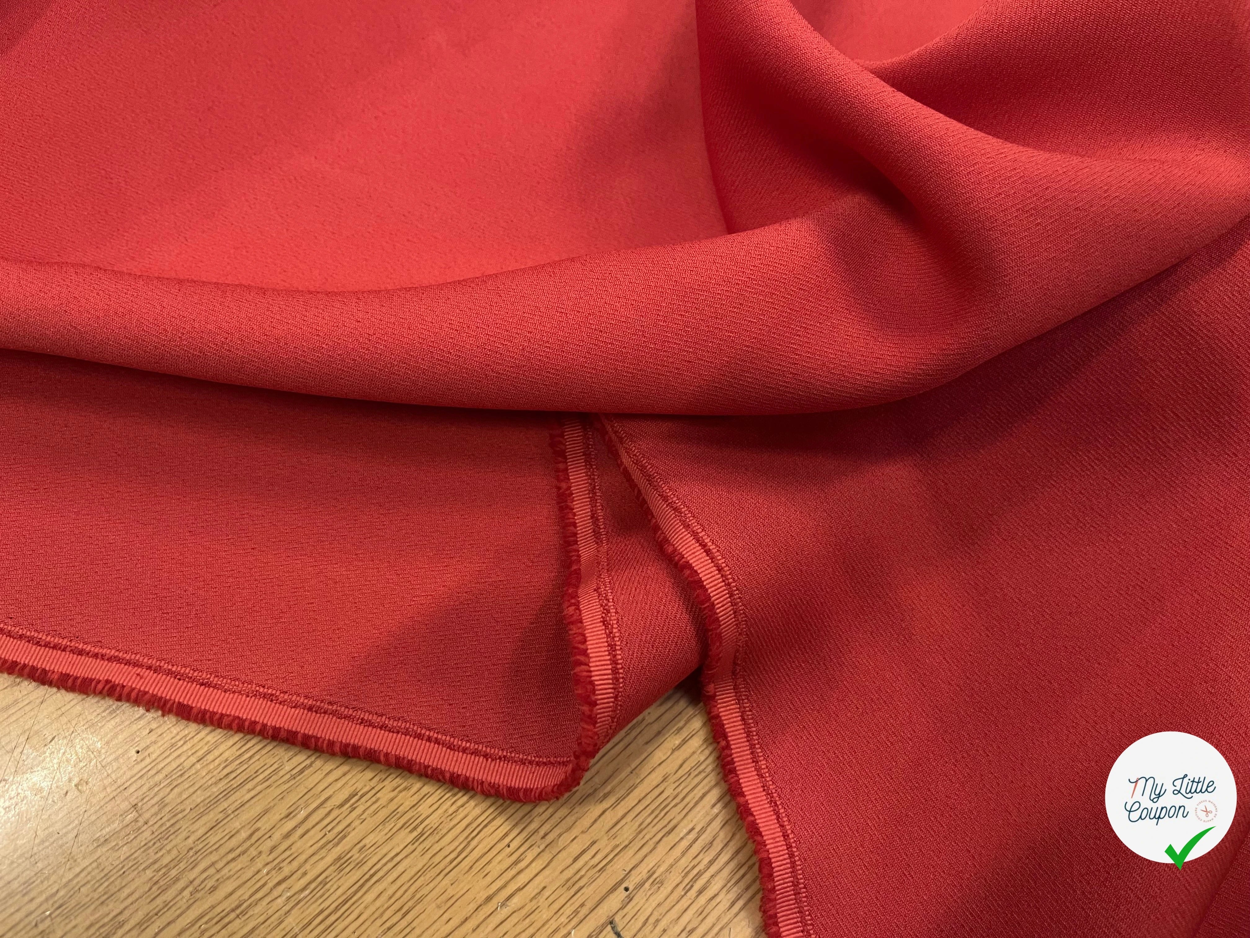 GABARDINE LÈGEREMENT STRIÉE POLYESTER COULEUR POPPY - My Little Coupon