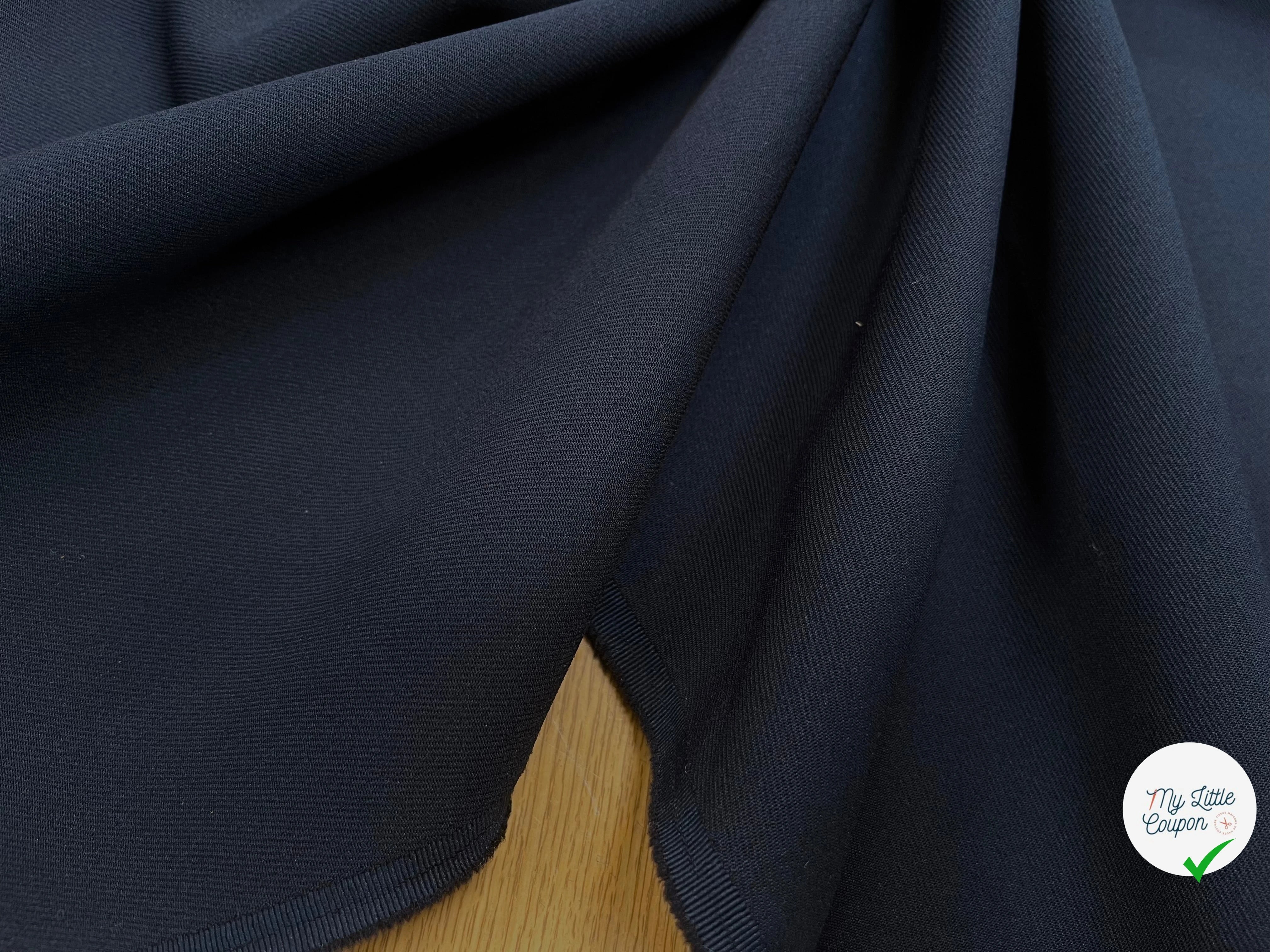 GABARDINE LEGÈREMENT STRIÉE SOUPLE POLYESTER NAVY 130CM - My Little Coupon