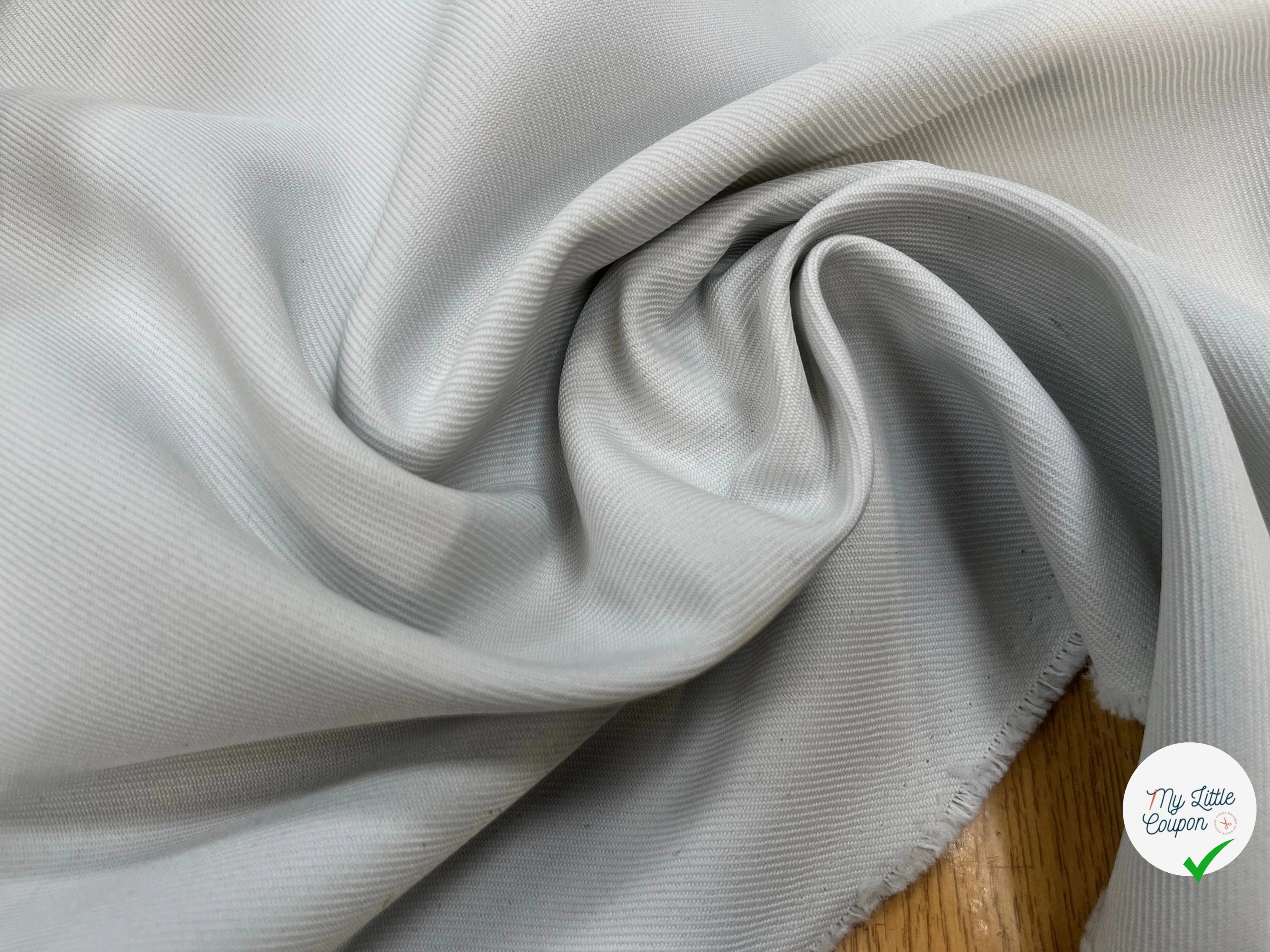 GABARDINE LOURDE STRIÉE DIRTY WHITE POLYESTER - My Little Coupon