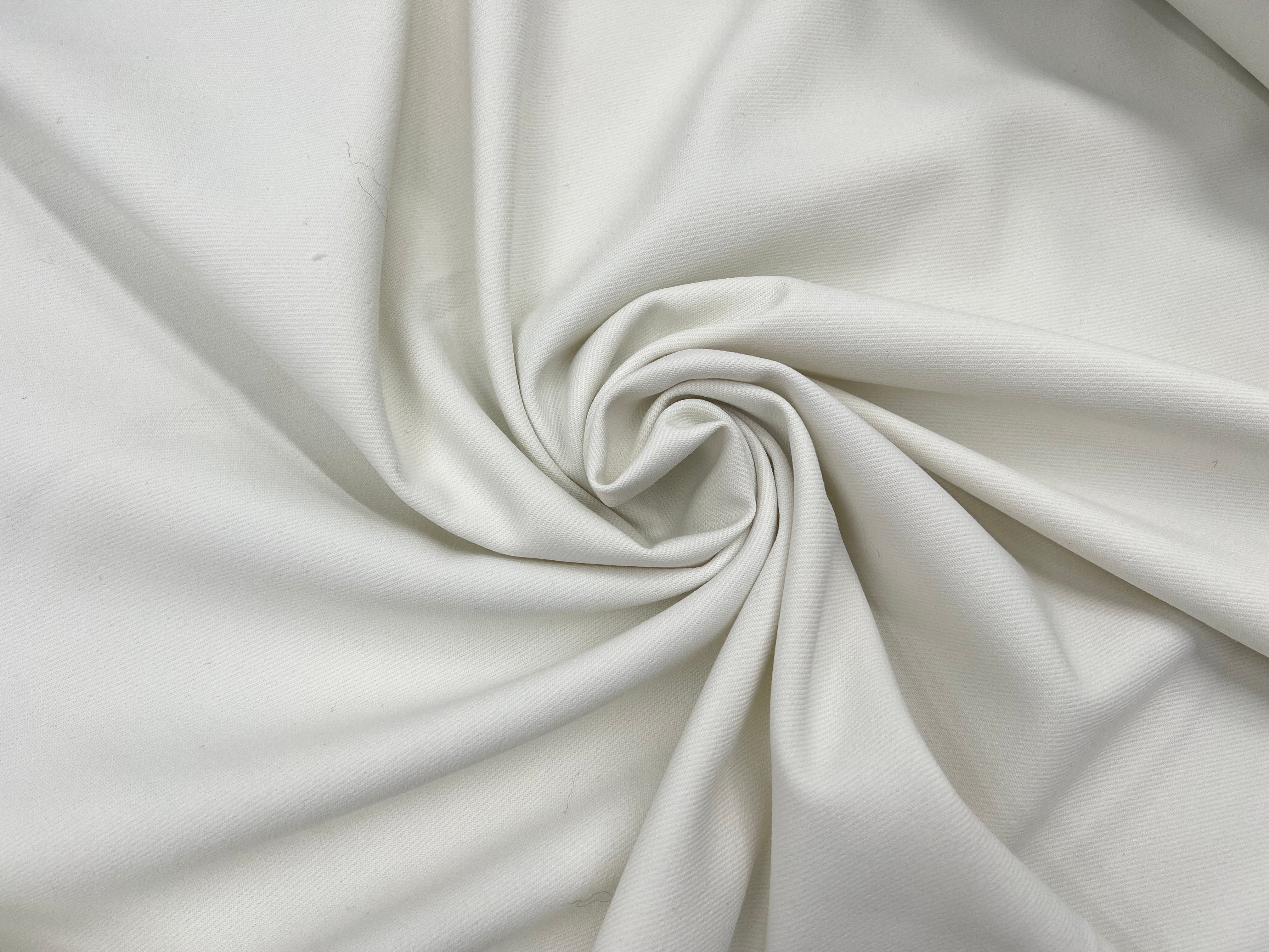 GABARDINE POLYESTER QUALITÉ JAPAN BLANC CASSÉ MSO