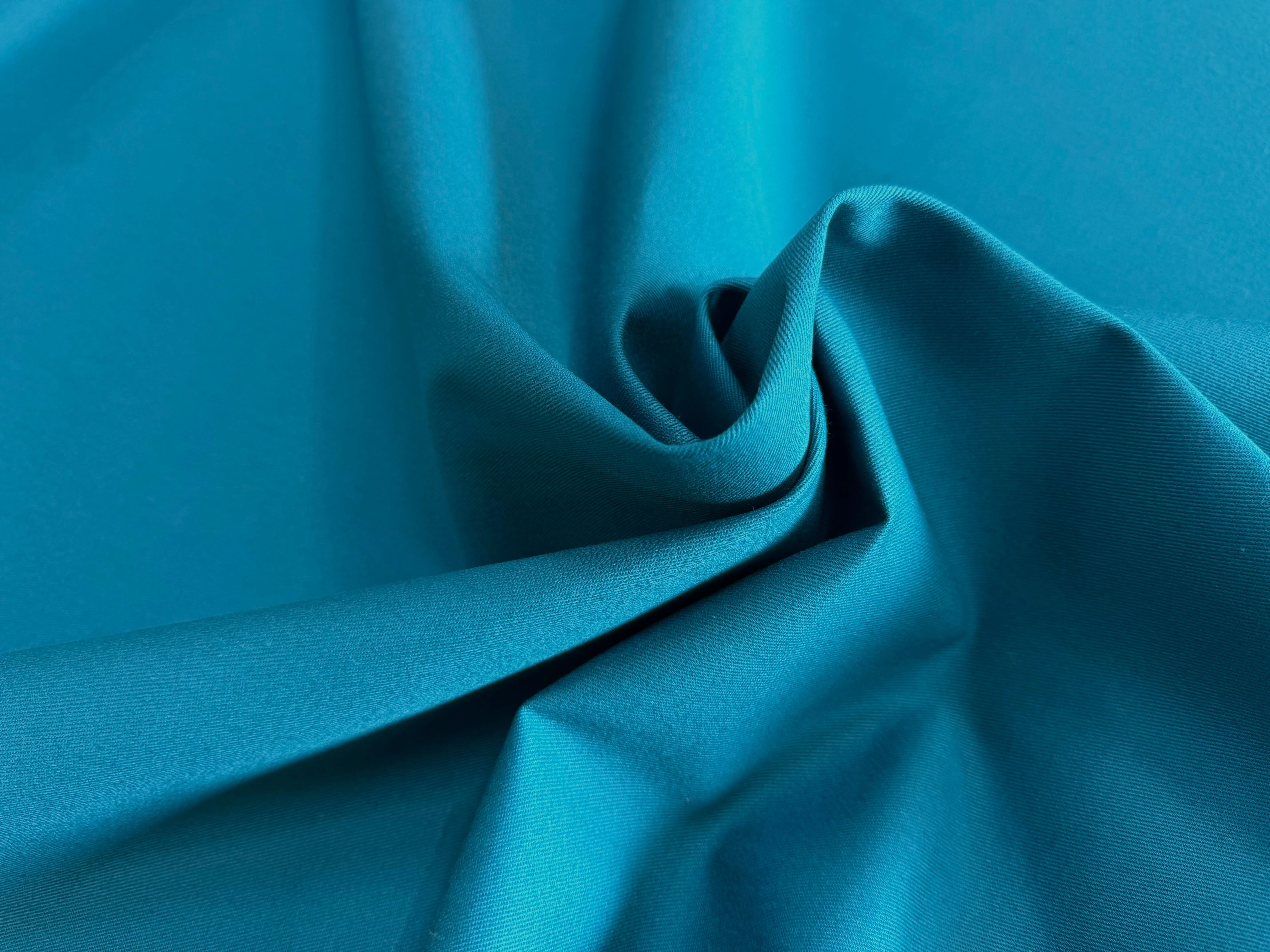 GABARDINE SERGÉE 100% COTON PAON 853 150 CM - My Little Coupon