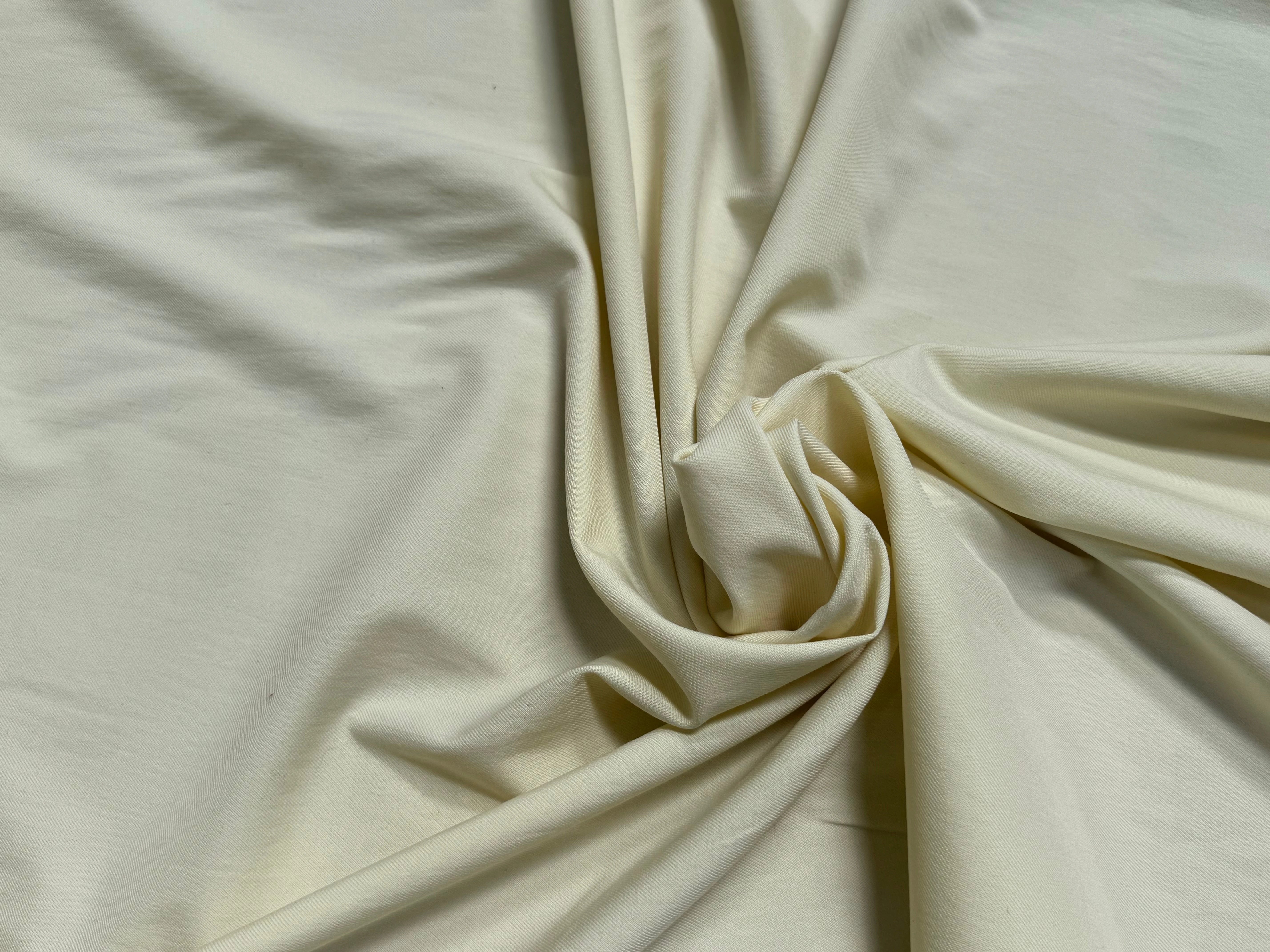 GABARDINE SERGÉE POLYLAINE BEURRE TENUE SOYEUX - My Little Coupon