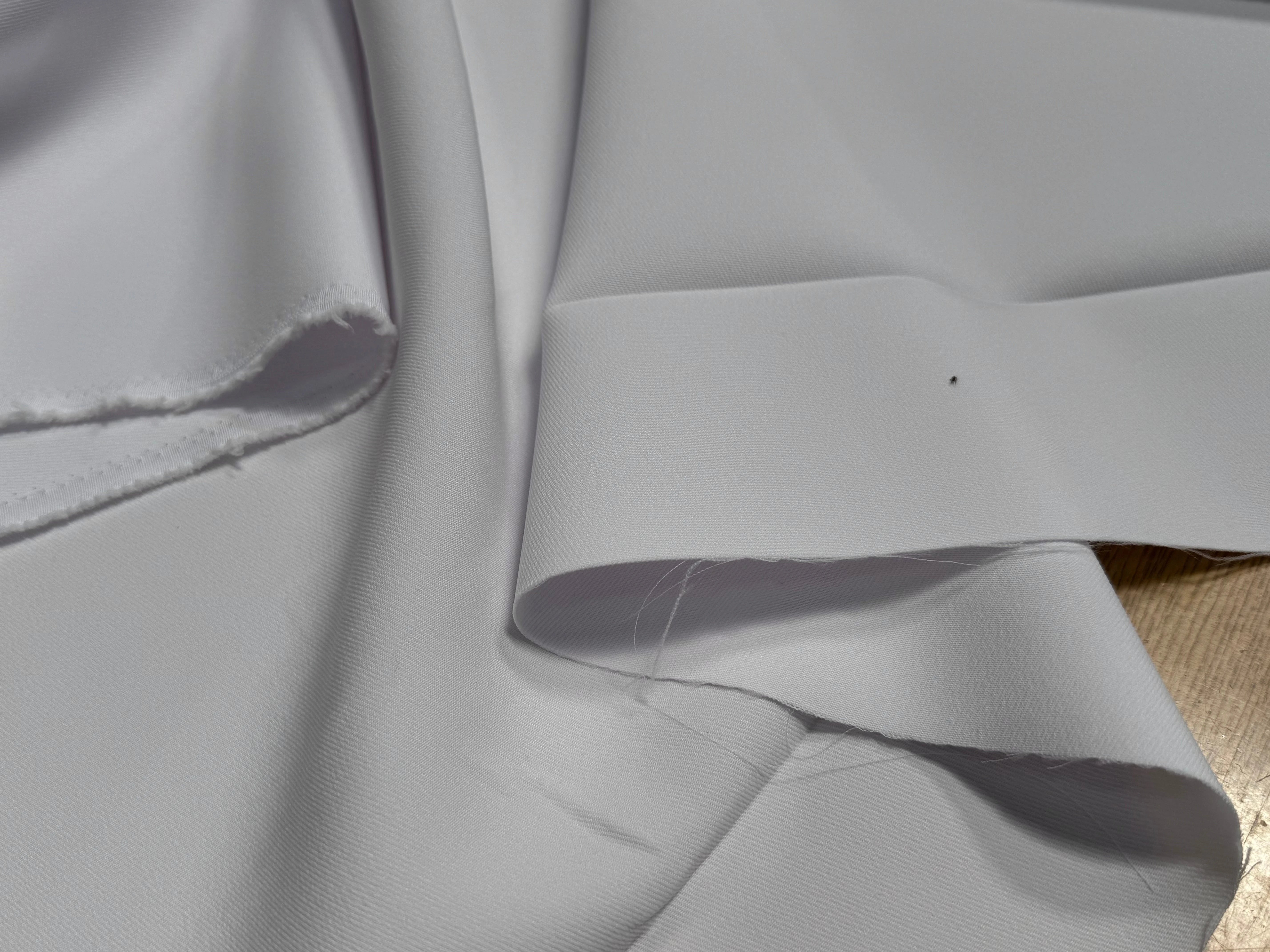 GABARDINE SOUPLE SERGÉE STRETCH BEAU TOMBÉ MIST JAPAN - My Little Coupon