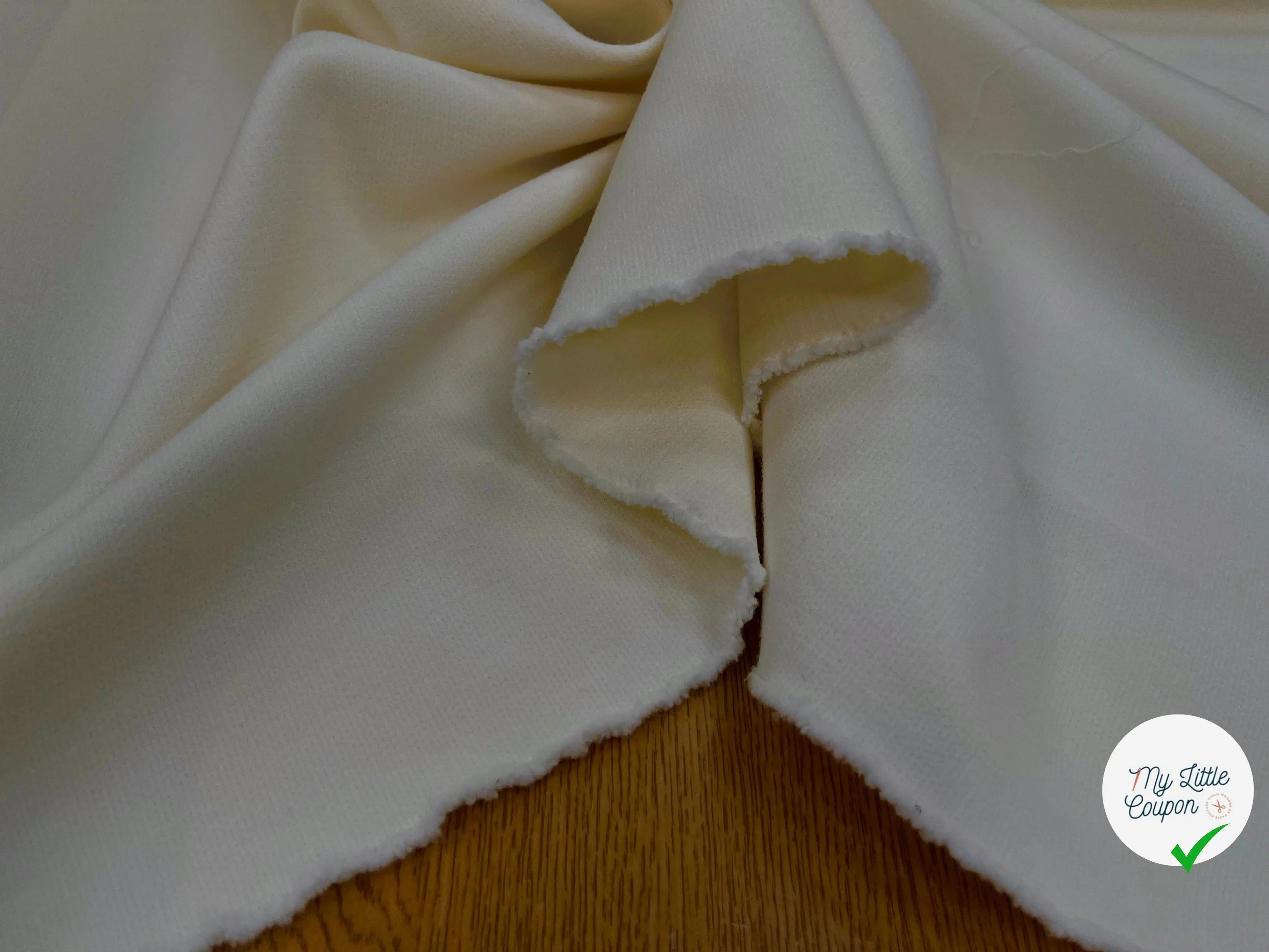 GABARDINE STRETCH VISCOSE LAINE ECRU ITALIENNE - My Little Coupon