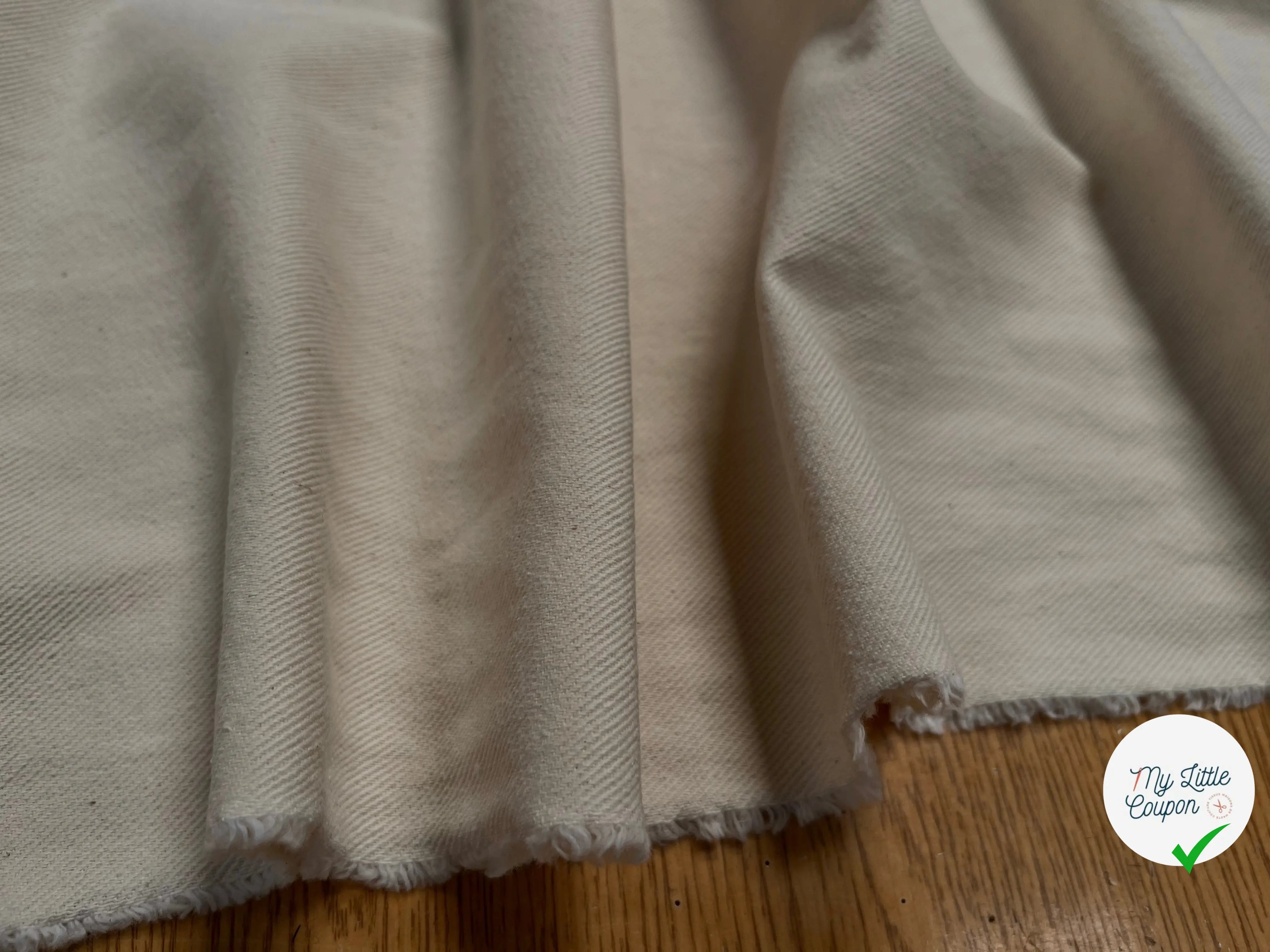 GABARDINE SWEAT EFFET TECHNIQUE STRECH BLANC CASSÉ - My Little Coupon