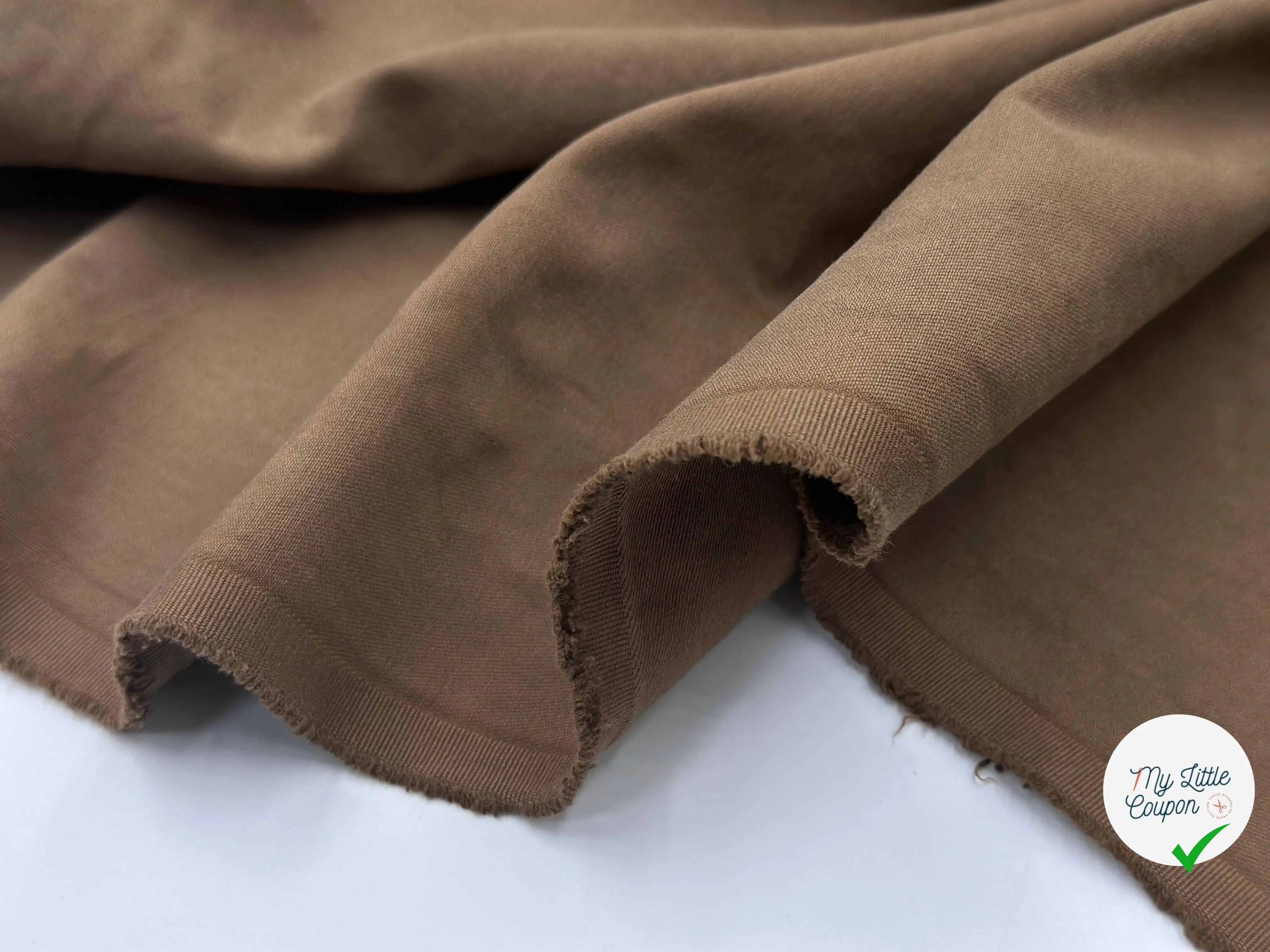 GABARDINE TOUCHER PEACH SKIN CAFÉ - My Little Coupon - tissu - coudre