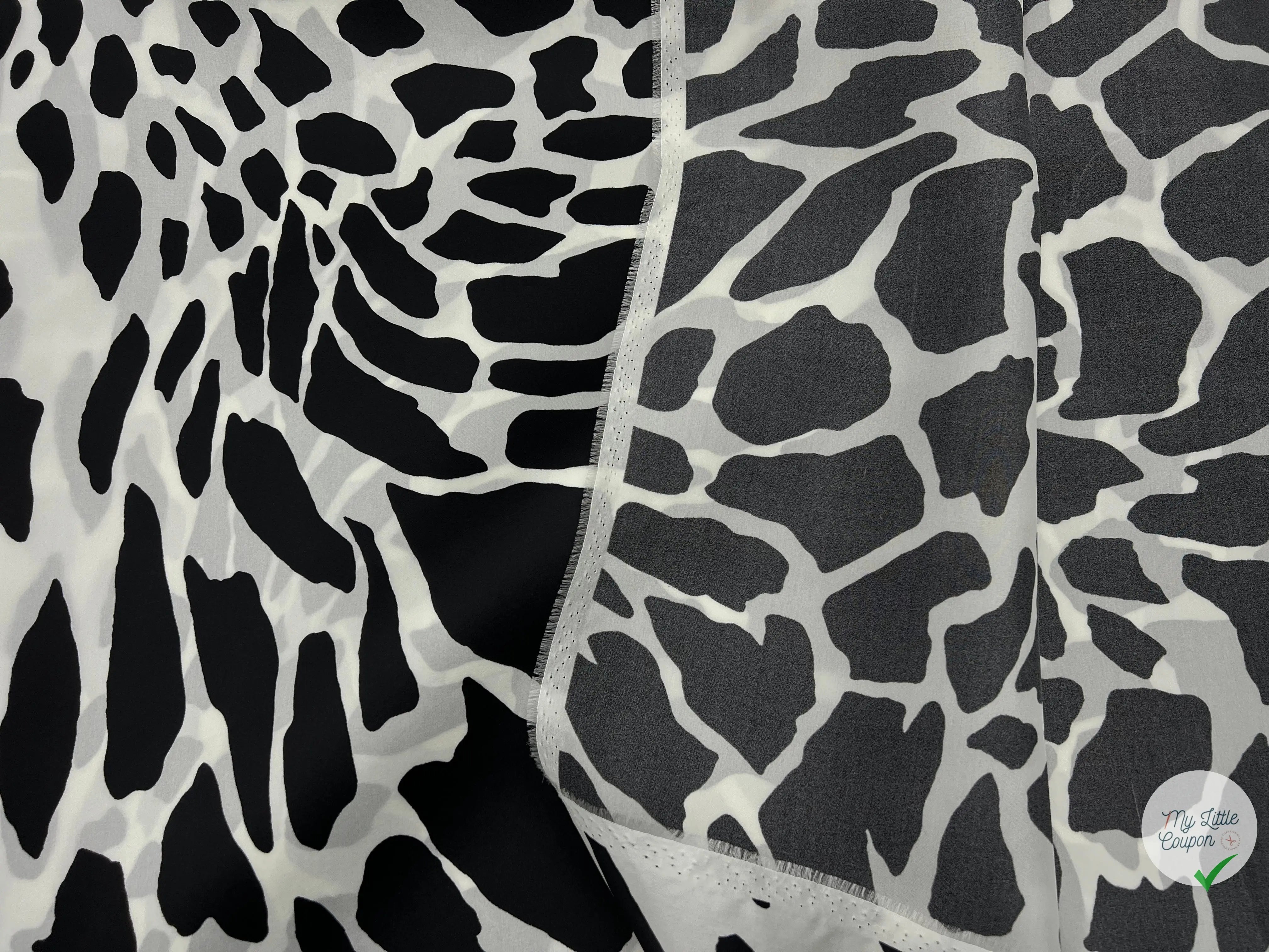 GAZAR DE SOIE IMPRIMÉ GIRAFE FOND BLANC - My Little Coupon - tissu - coudre