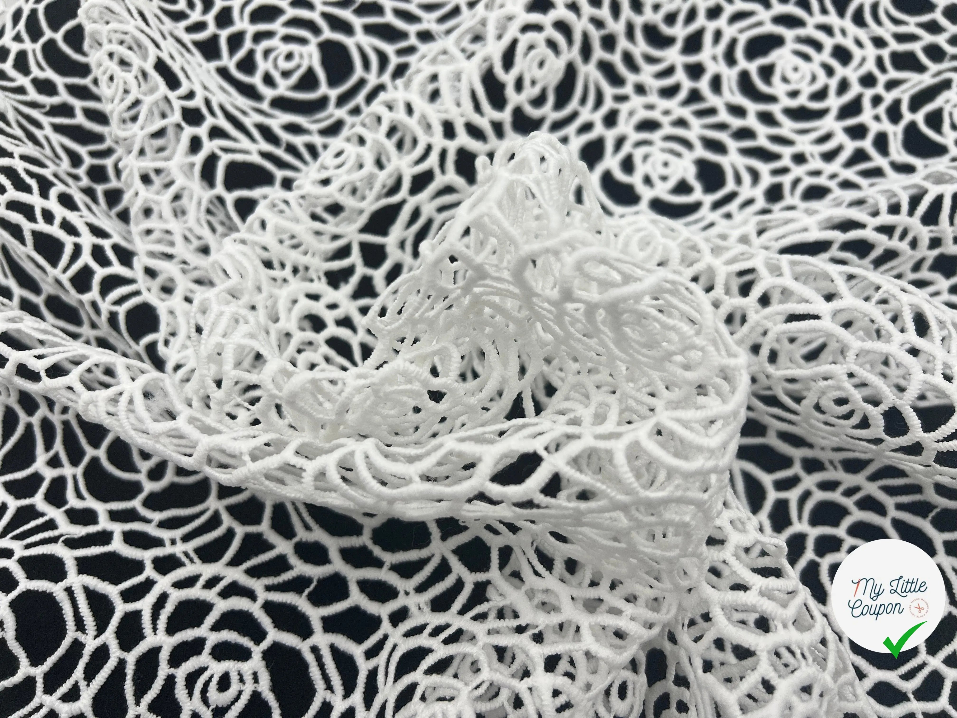 GUIPURE FLORALE BLANC - coupon de tissu de 3 mètres - My Little Coupon - tissu - coudre