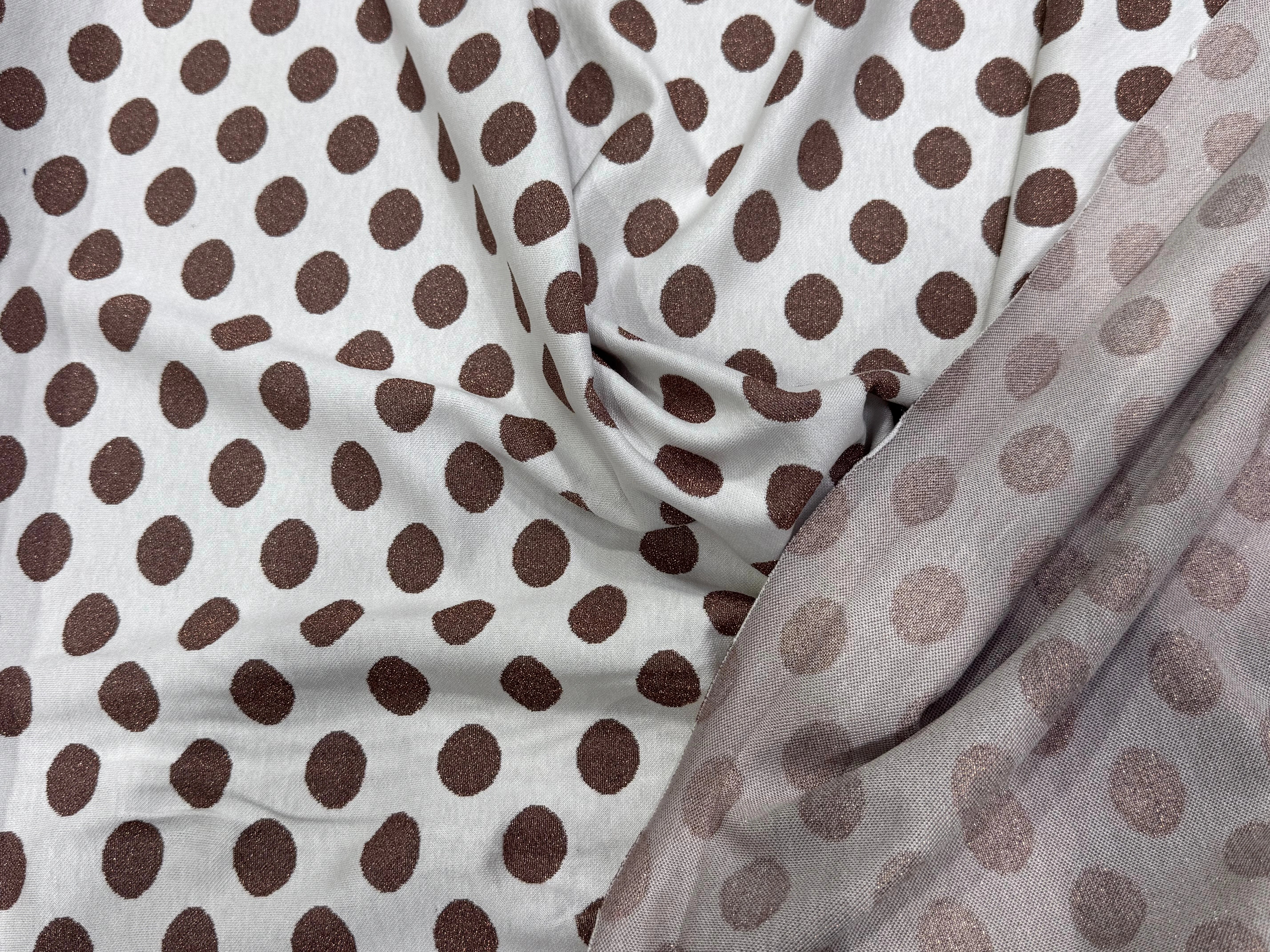 JACQUARD À GROS POIS ET FIL LUREX VIEUX ROSE - My Little Coupon
