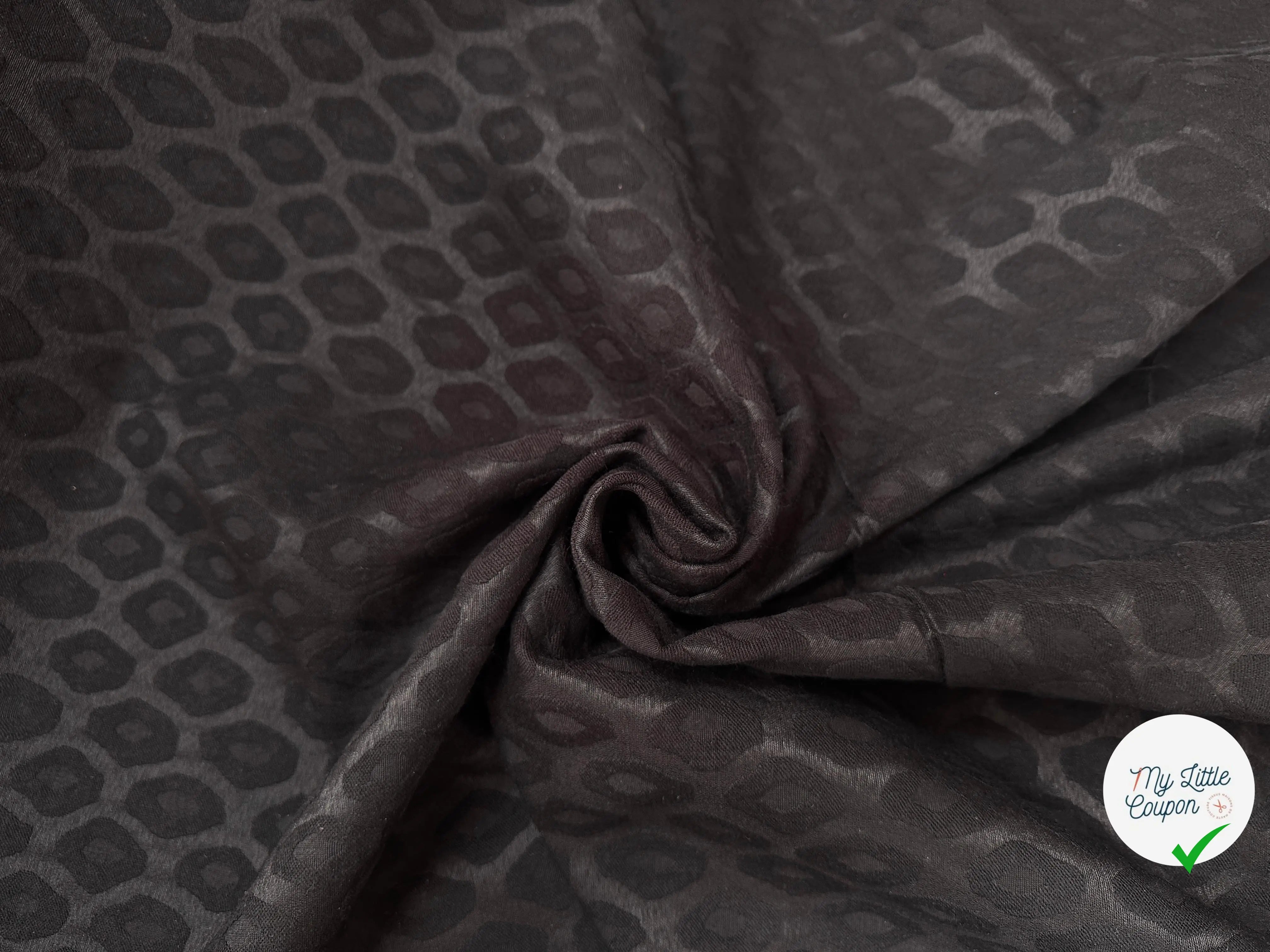 JACQUARD BLACK KISS KISS - My Little Coupon