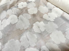 JACQUARD FLUIDE DE FLEURS BLANC CASSÉ 30% SOIE - My Little Coupon