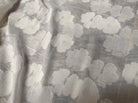 JACQUARD FLUIDE DE FLEURS BLANC CASSÉ 30% SOIE - My Little Coupon
