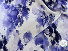 JACQUARD FLUIDE SERGÉ MOTIF ARBRES BLEU FOND ÉCRU - My Little Coupon