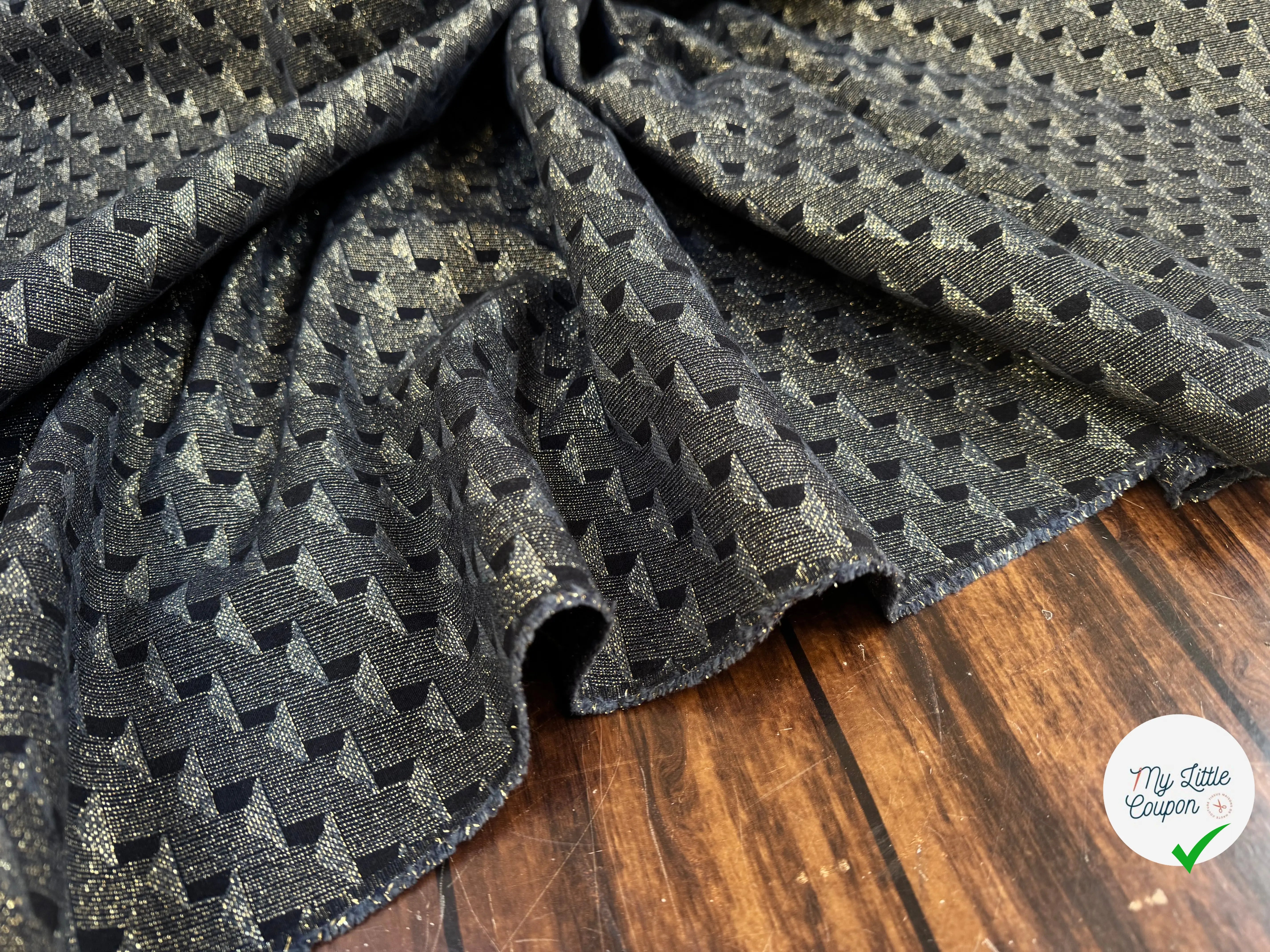 JACQUARD LAMÉ À MOTIF RÉGULIER DIAGONAL - My Little Coupon