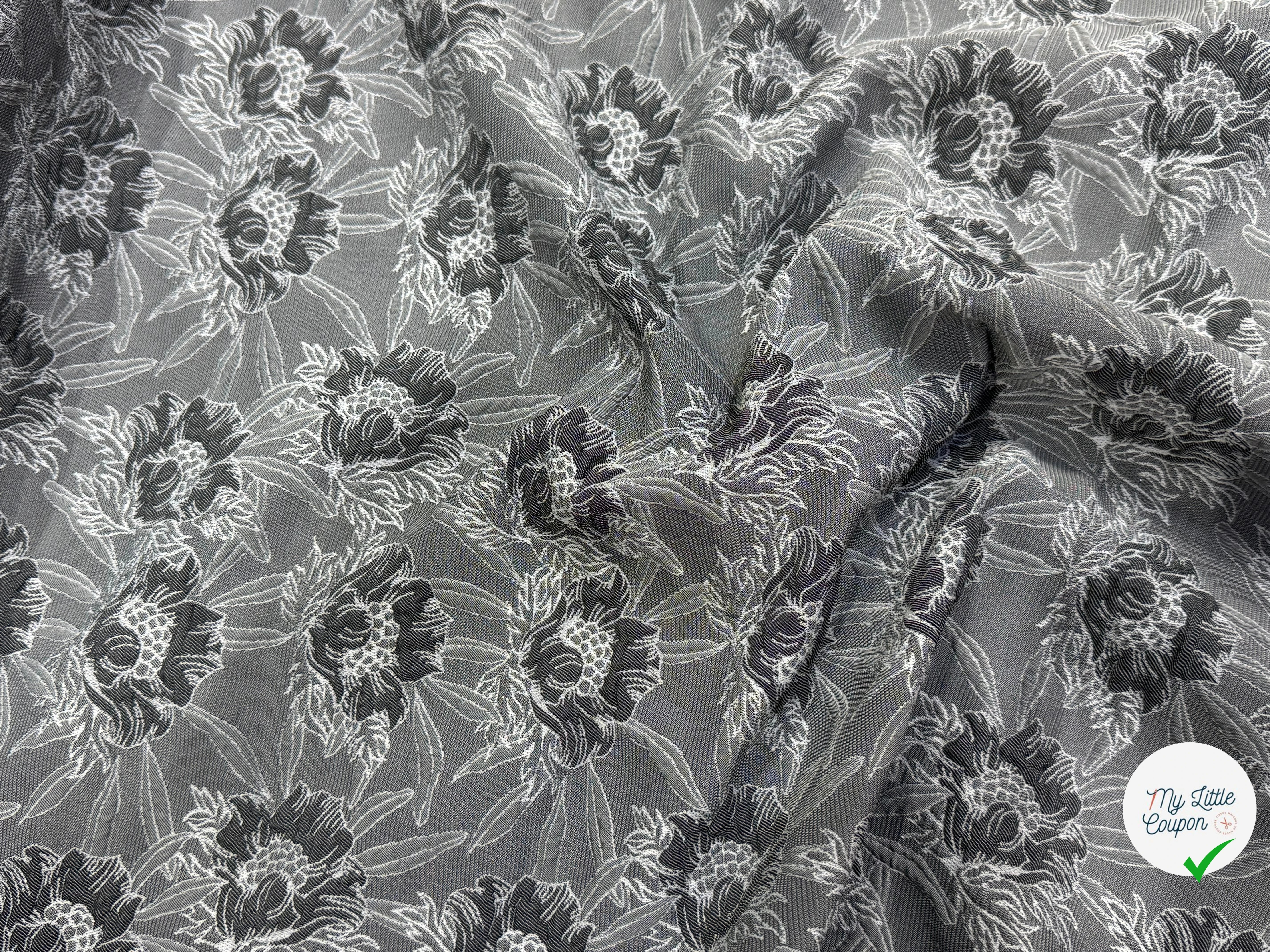 JACQUARD MOTIFS FLORAUX FOND GRIS - My Little Coupon