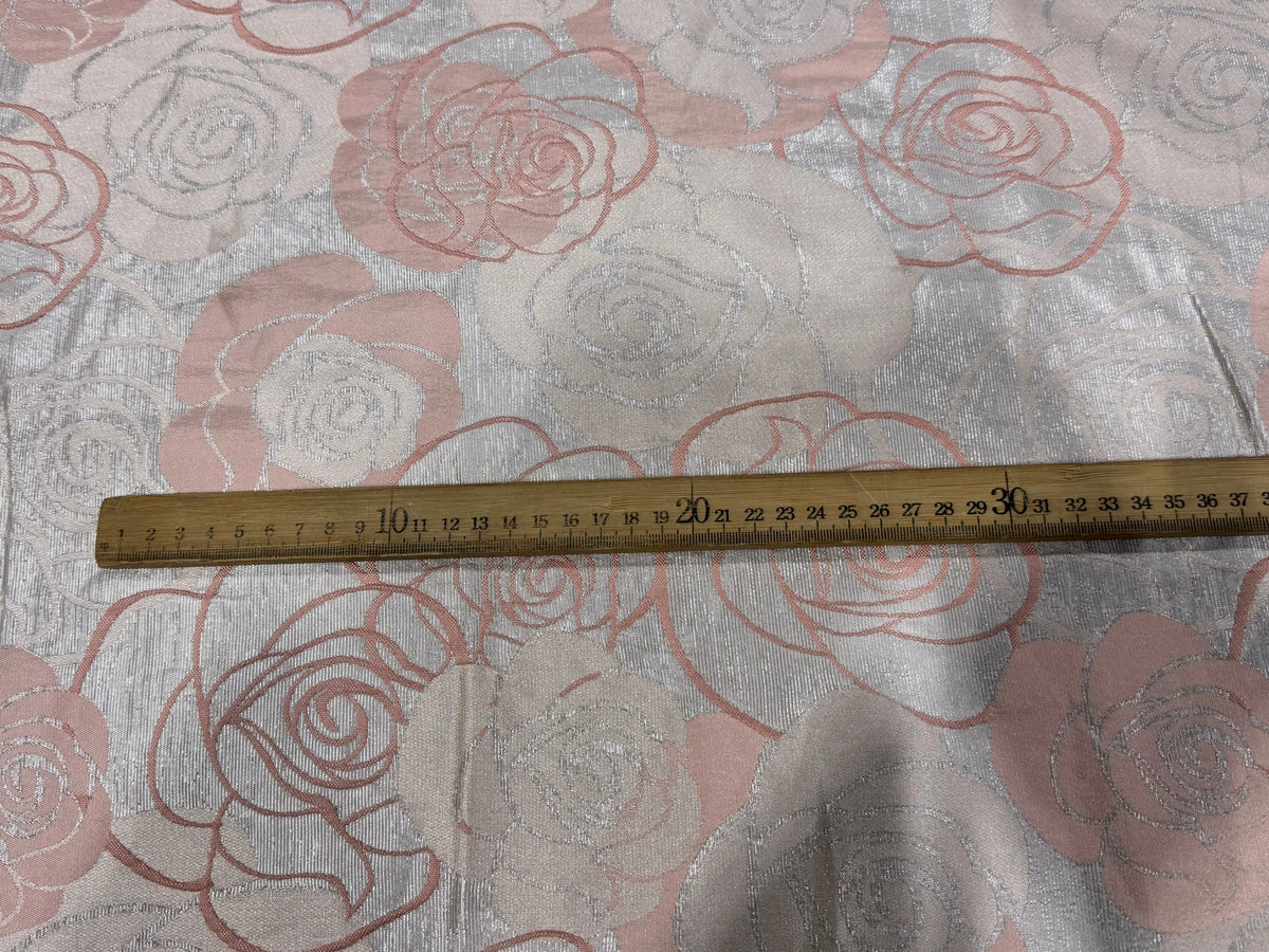 JACQUARD MOTIFS FLORAUX ROSE - My Little Coupon