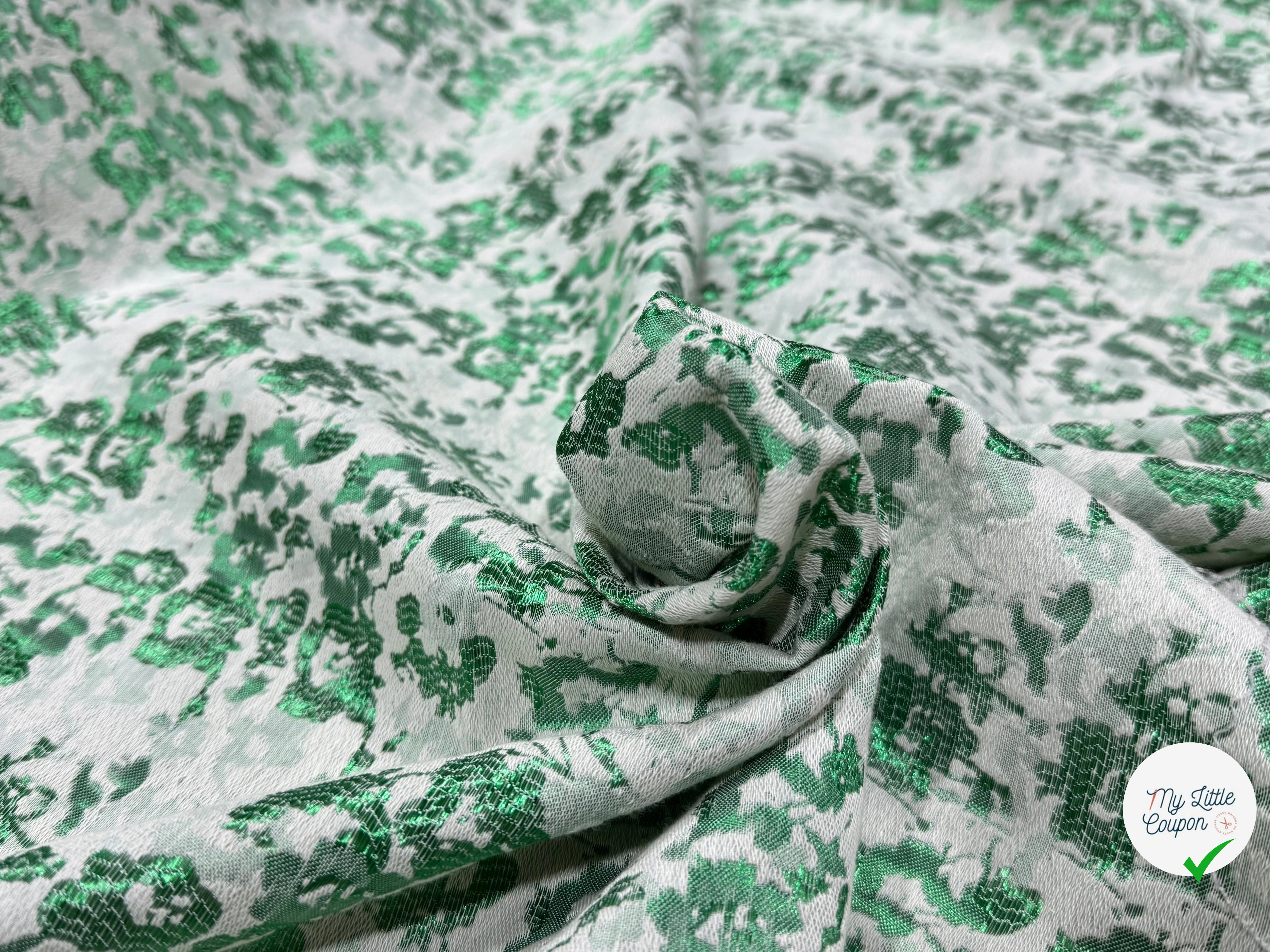 JACQUARD PREMIUM MOTIFS FLORAUX VERT FOND ÉCRU - My Little Coupon