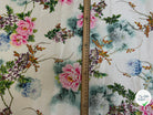 JACQUARD SATINÉ MOTIFS FLORAUX MULTICOLORE VERT ET ROSE FOND ÉCRU - My Little Coupon