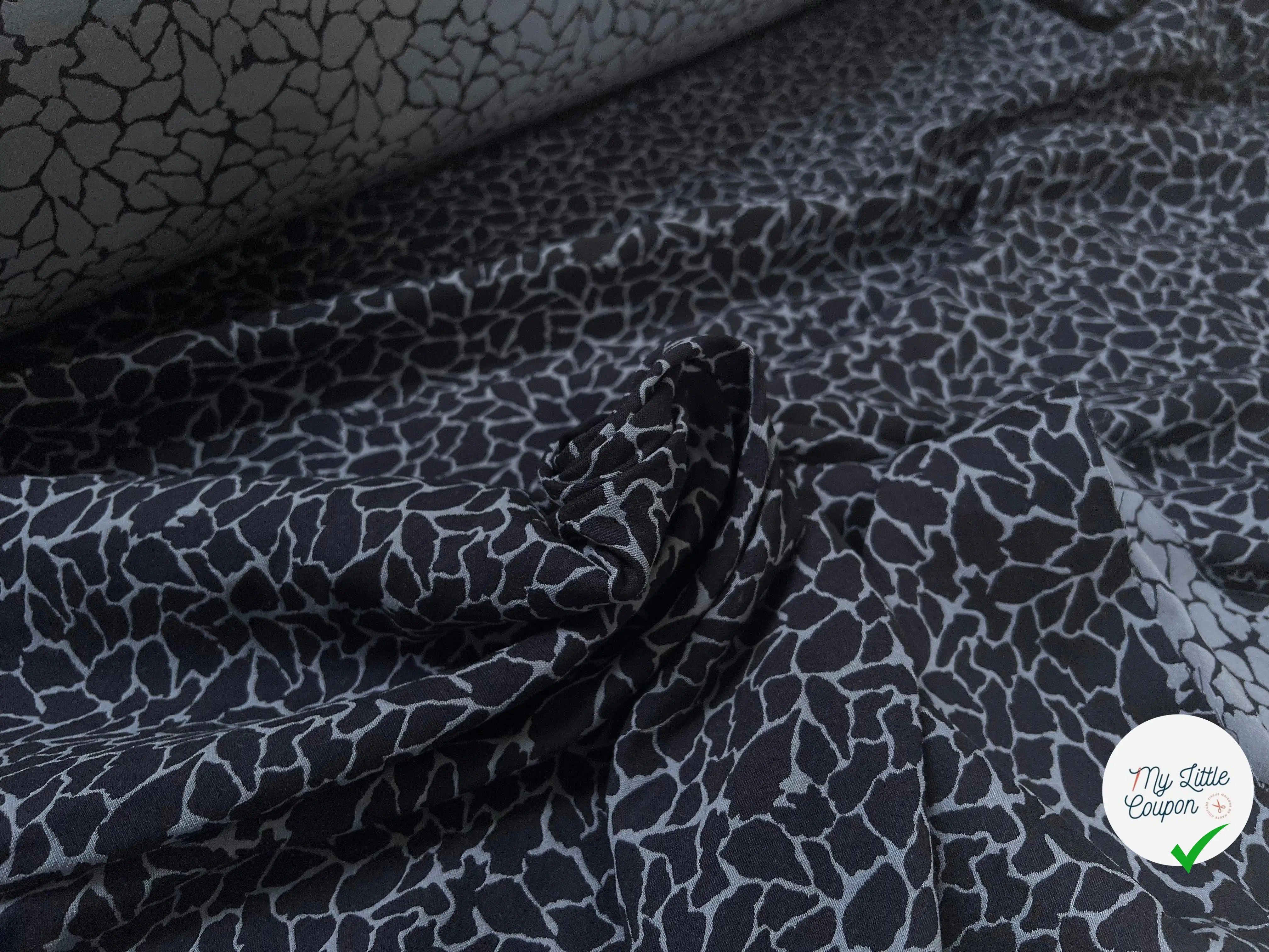 JACQUARD STRETCH PETITS ILOTS NAVY ET INDIGO - My Little Coupon - tissu - coudre