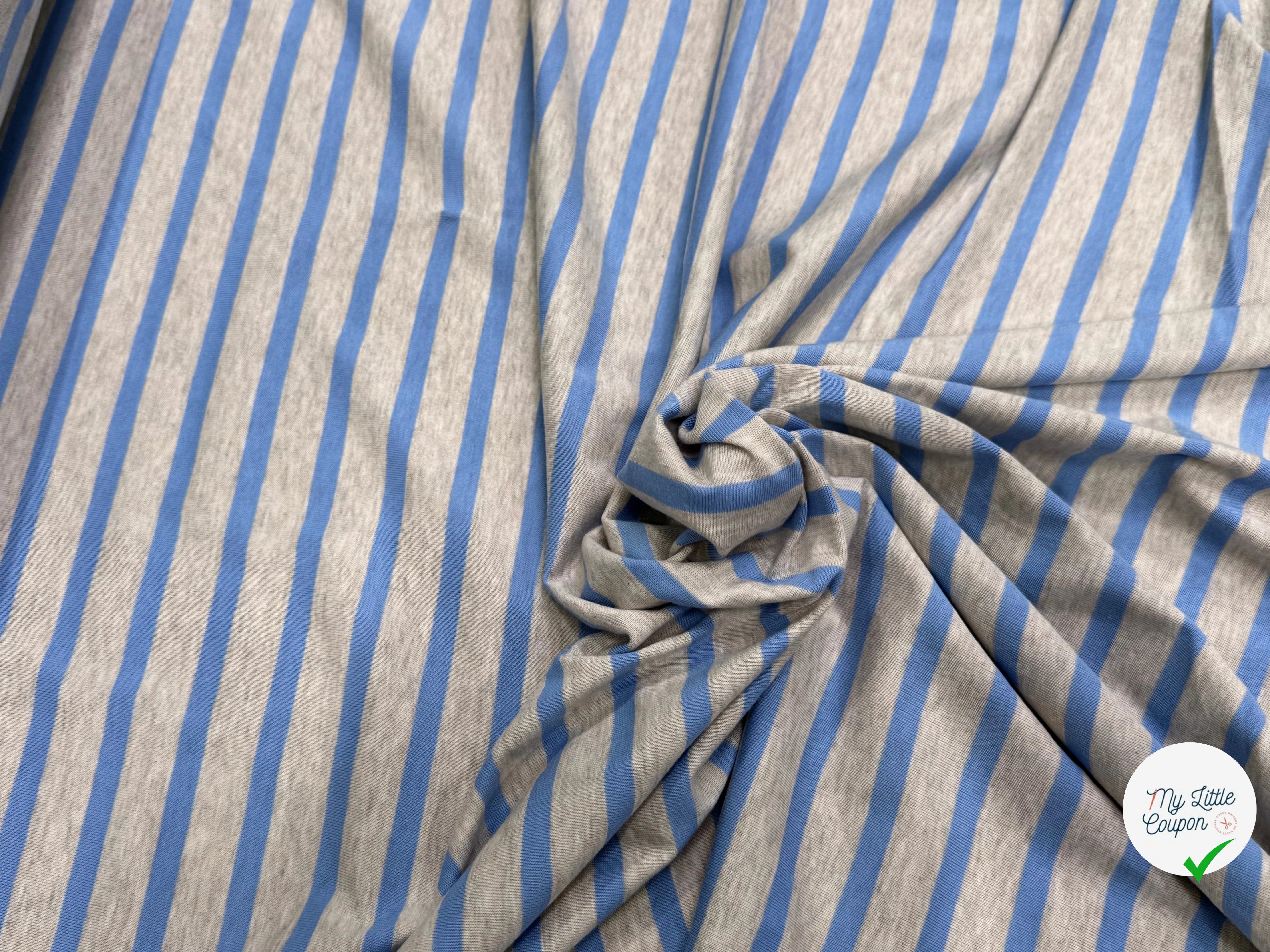 JERSEY DE COTON DOUX STRETCH RAYURES BLEU BÉBÉ ET GRIS FABRICATION RÉGION DE TROYES 🇫🇷 - My Little Coupon