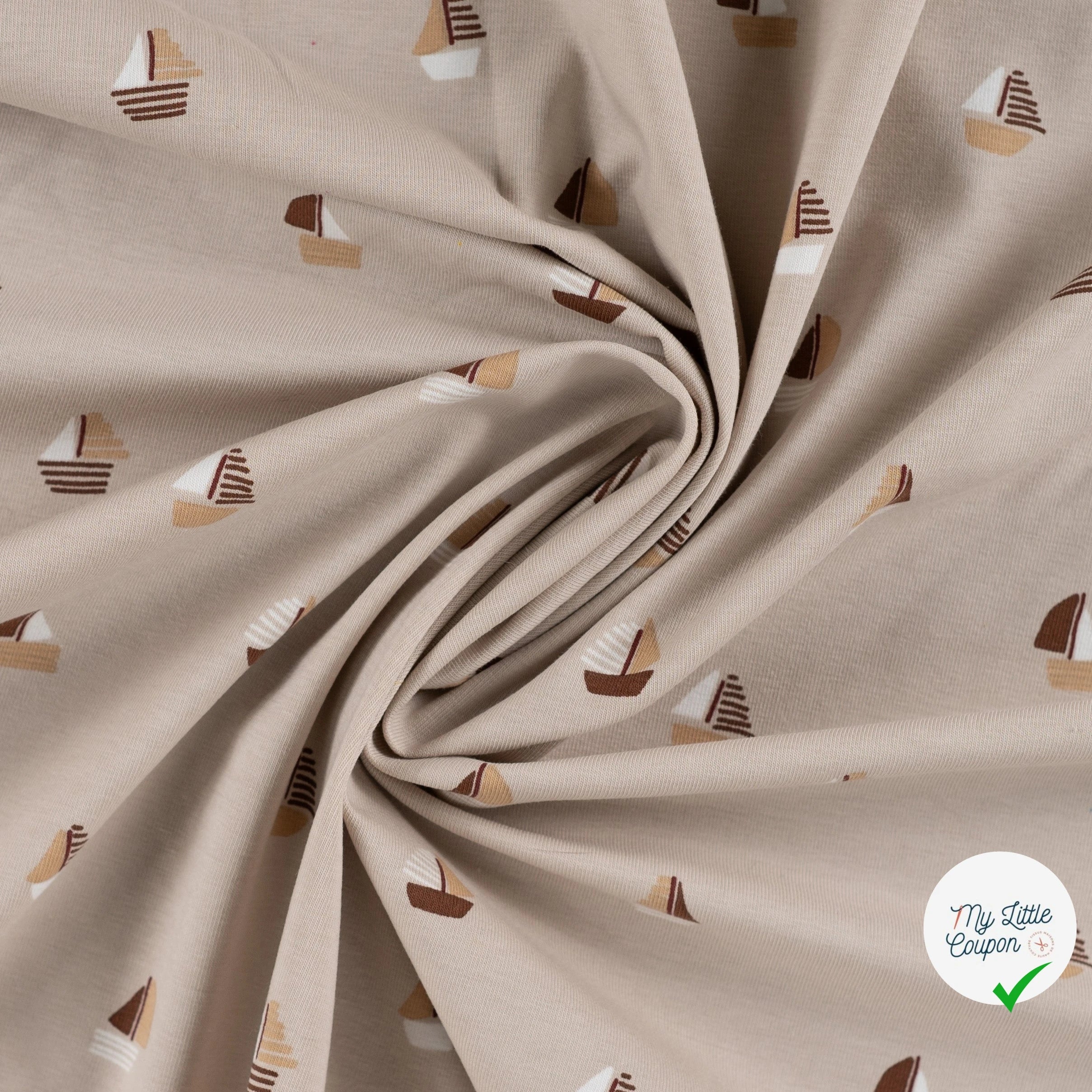 JERSEY DE COTON IMPRIMÉ BATEAUX FOND SABLE - My Little Coupon