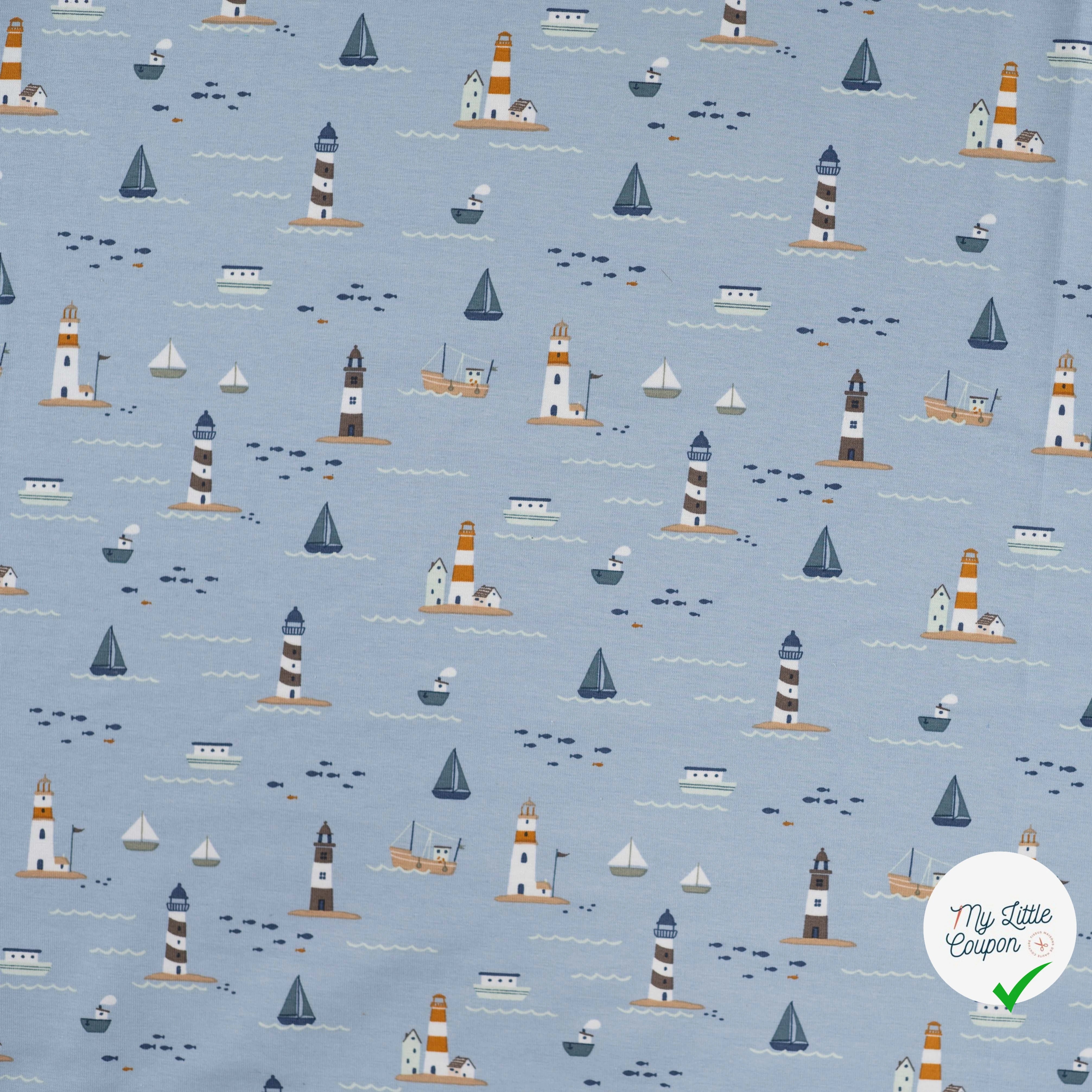 JERSEY DE COTON IMPRIMÉ BATEAUX MARINS FOND BLEU GRISÉ - My Little Coupon