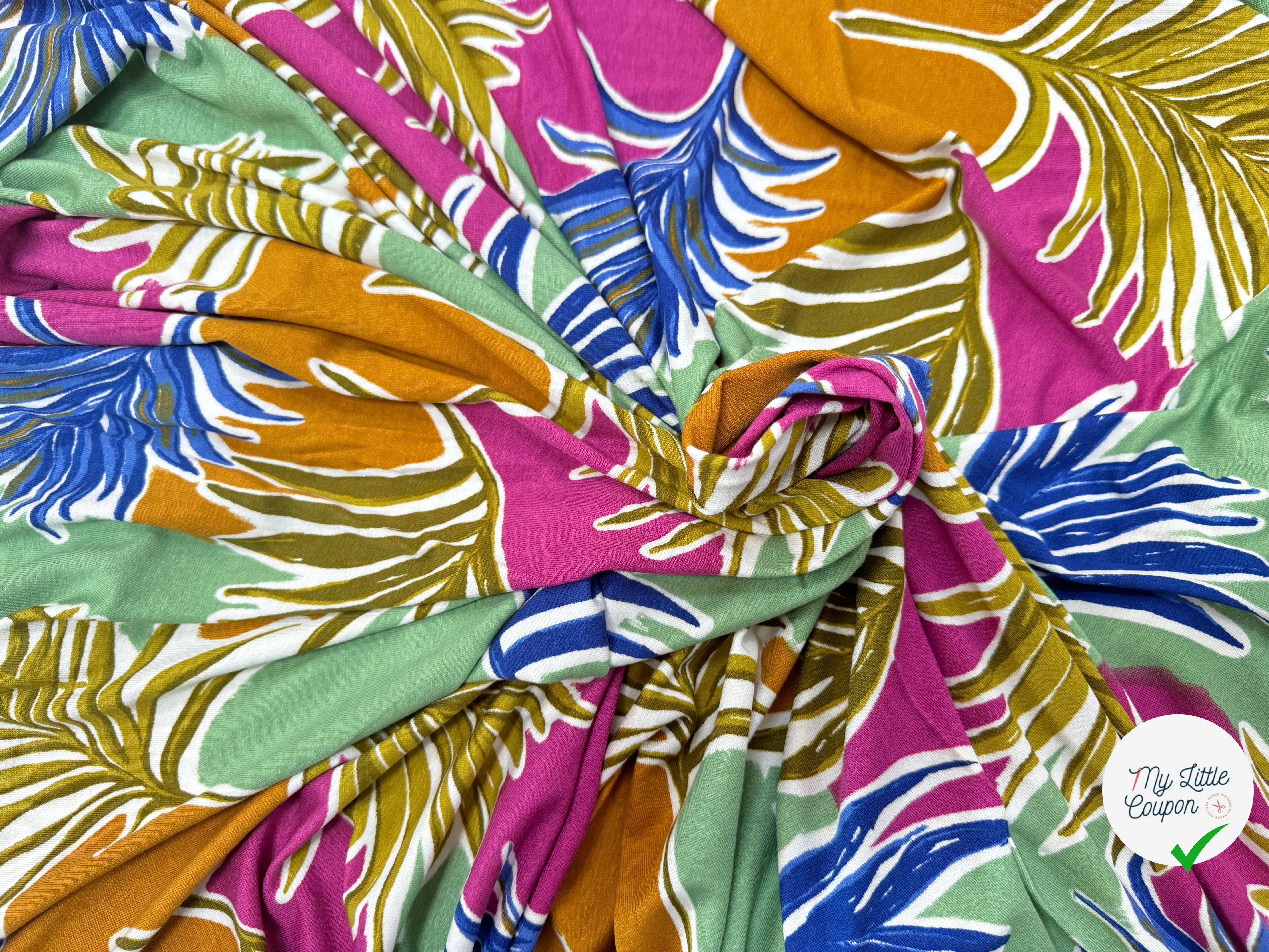 JERSEY DE VISCOSE TISSU IMPRIMÉ ABSTRAIT VERT - My Little Coupon