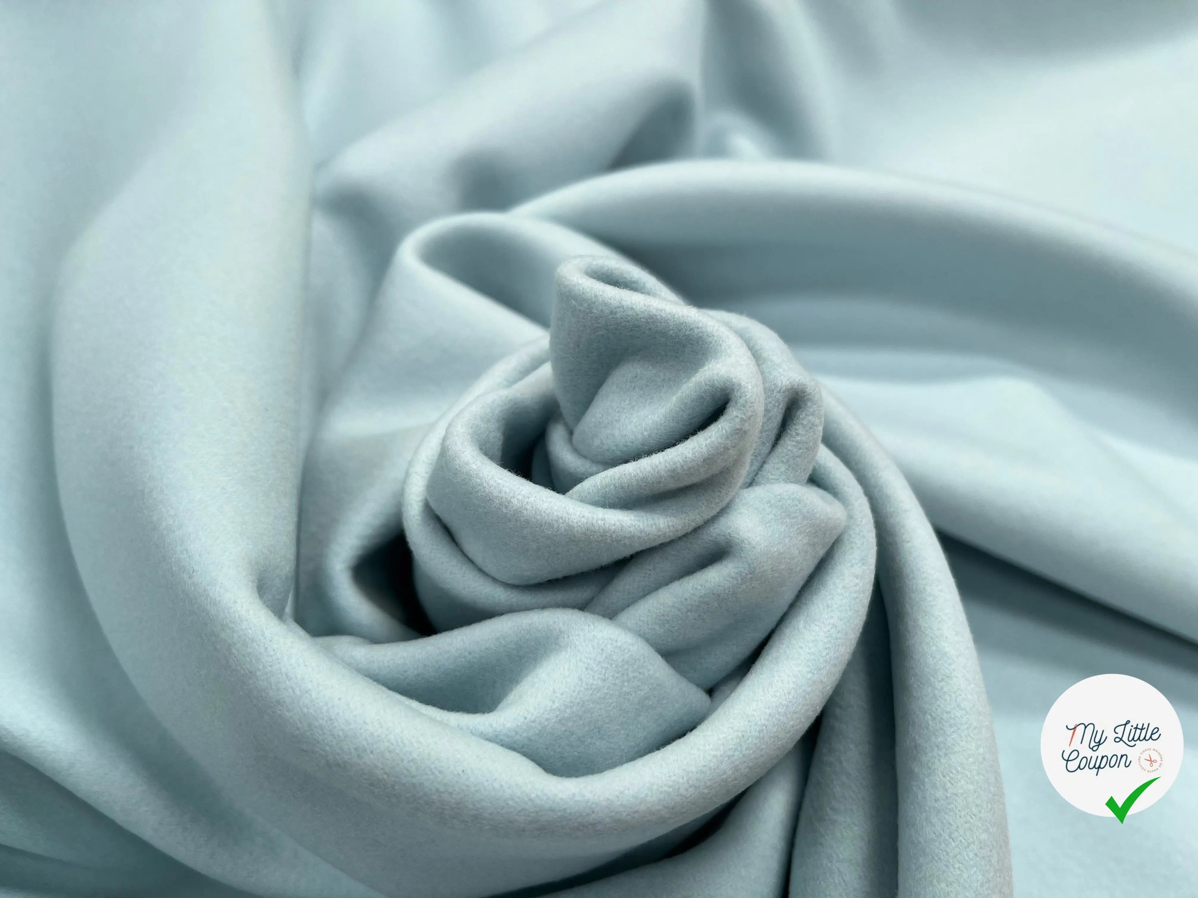 LAINAGE CABAN BLEU CLAIR 75% LAINE VIERGE - My Little Coupon