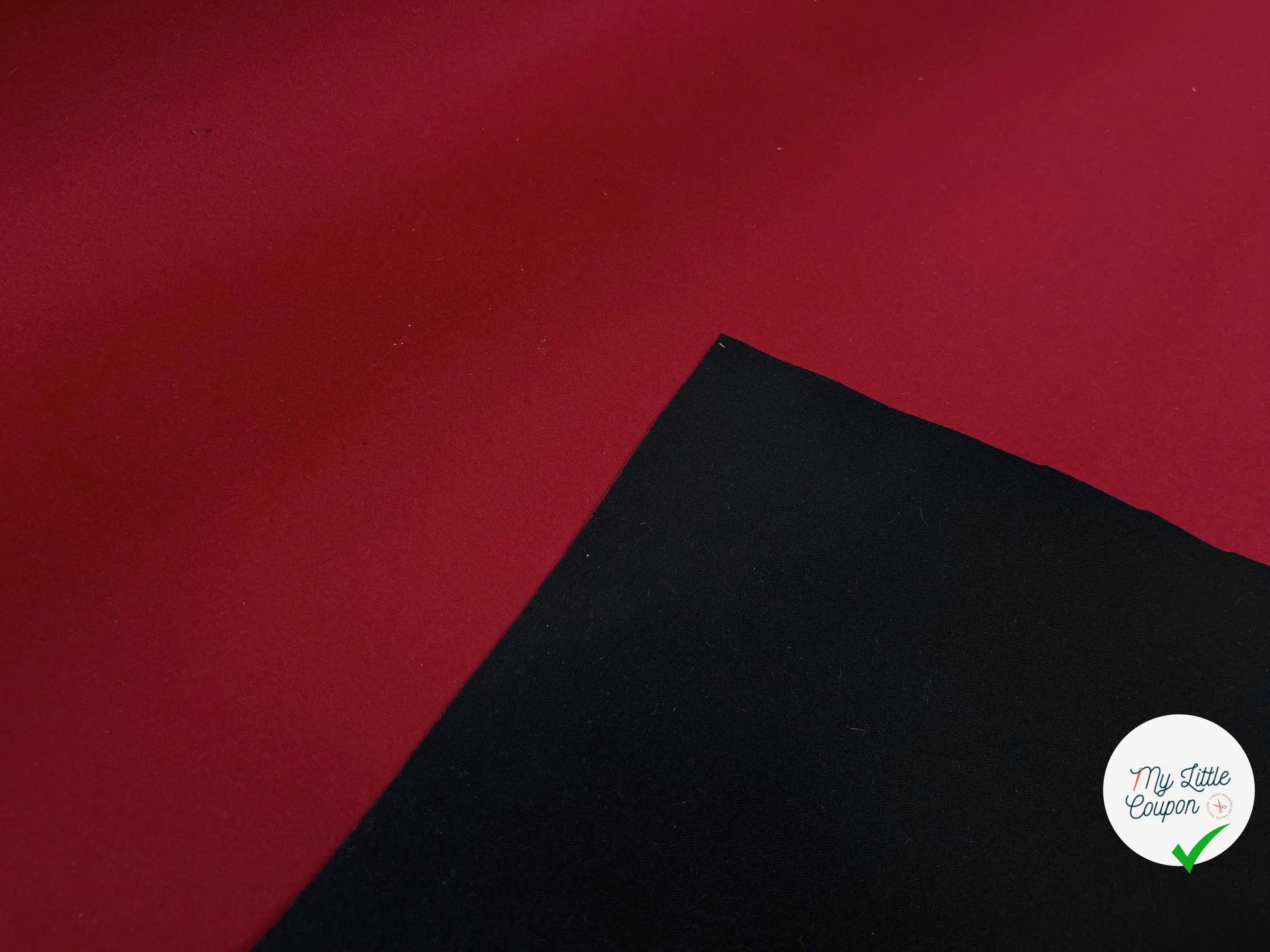 LAINAGE CABAN CONTRECOLLÉ NOIR & ROUGE RUBIS - My Little Coupon