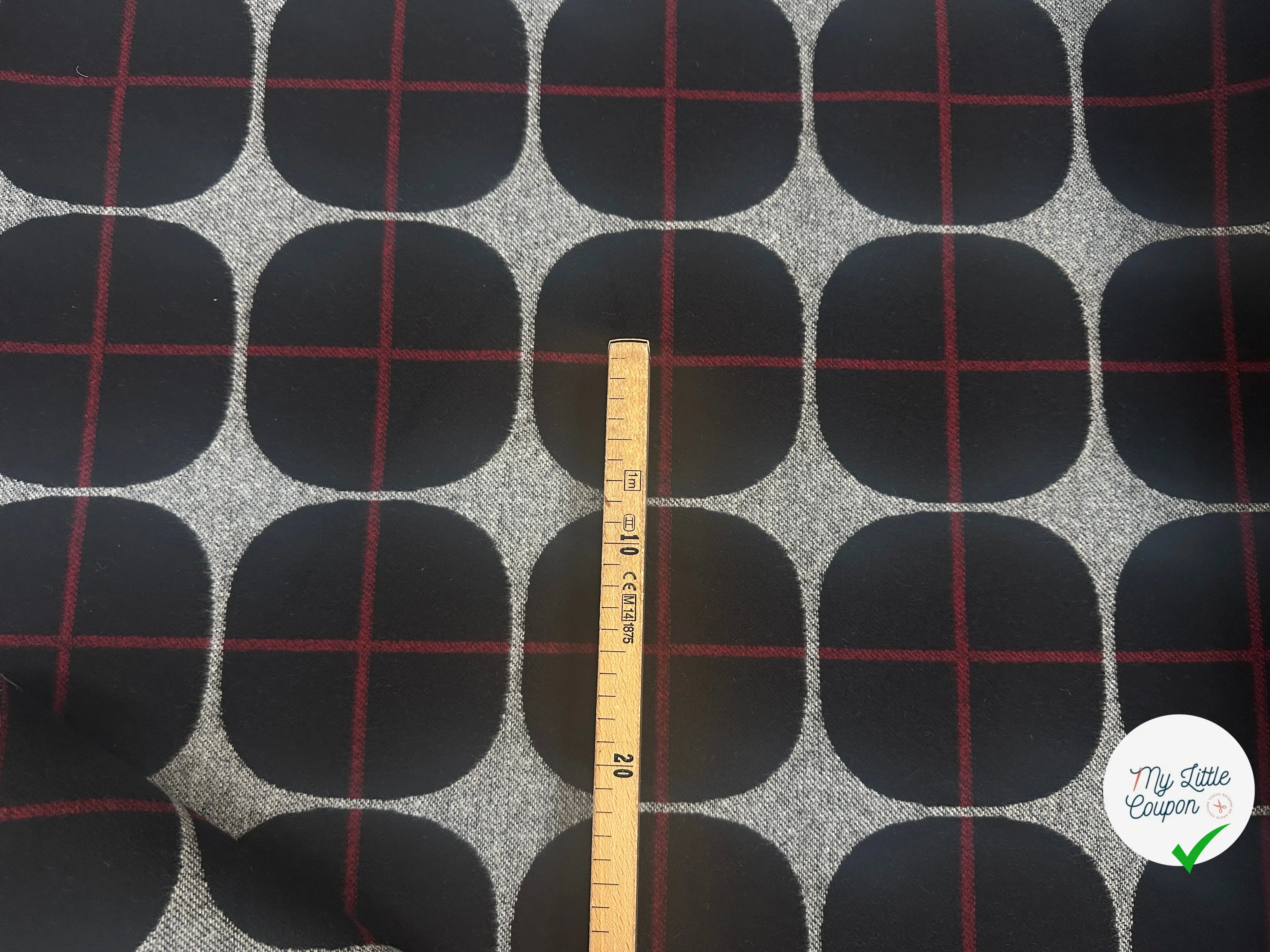 LAINAGE DIAMANTE CONTRECOLLÉ FOAM JERSEY CARREAUX 15cm coté MLC INTERN