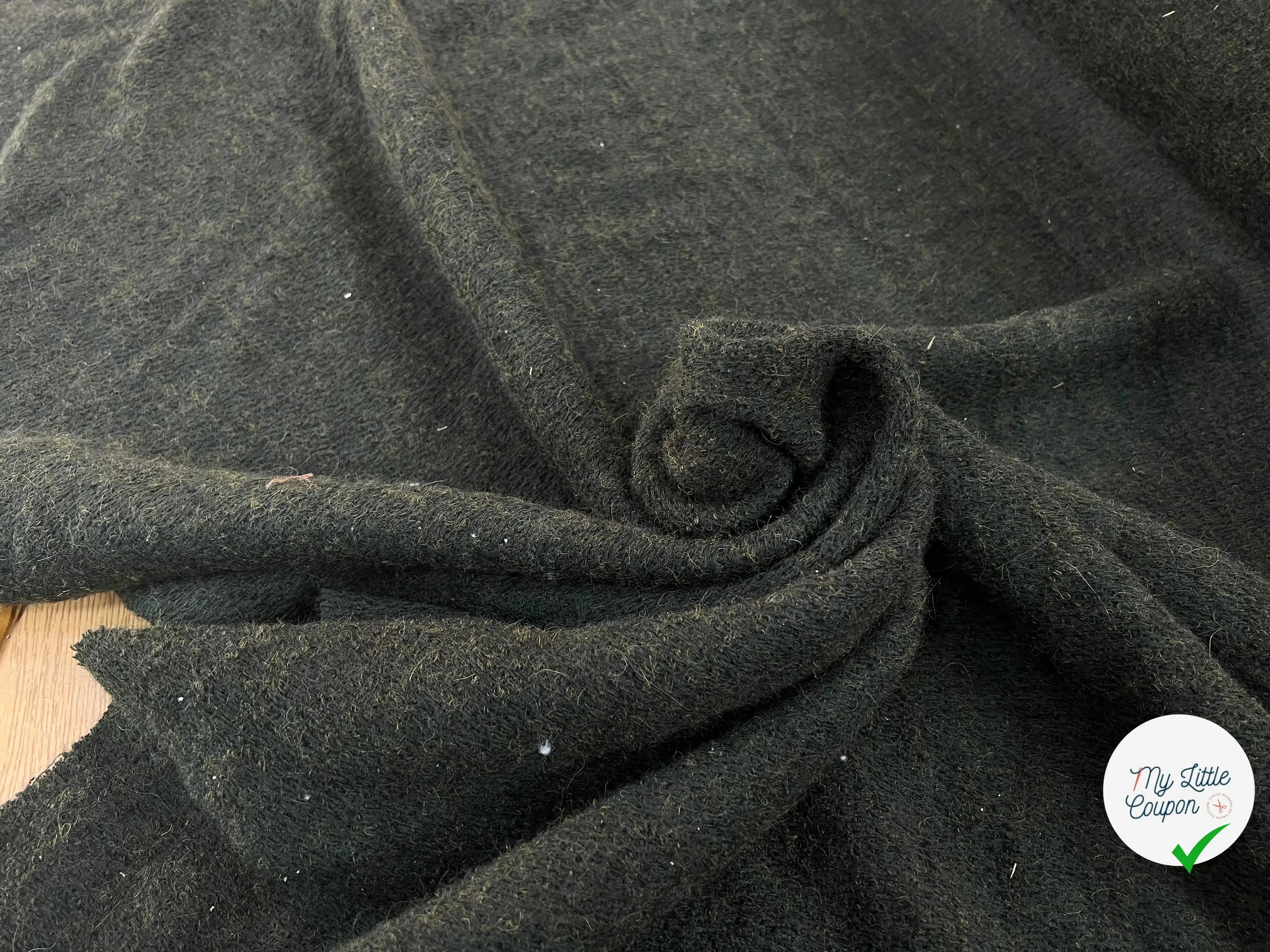 LAINAGE MANTEAU BOUCLETTE LAINE MERINOS KAKI - My Little Coupon