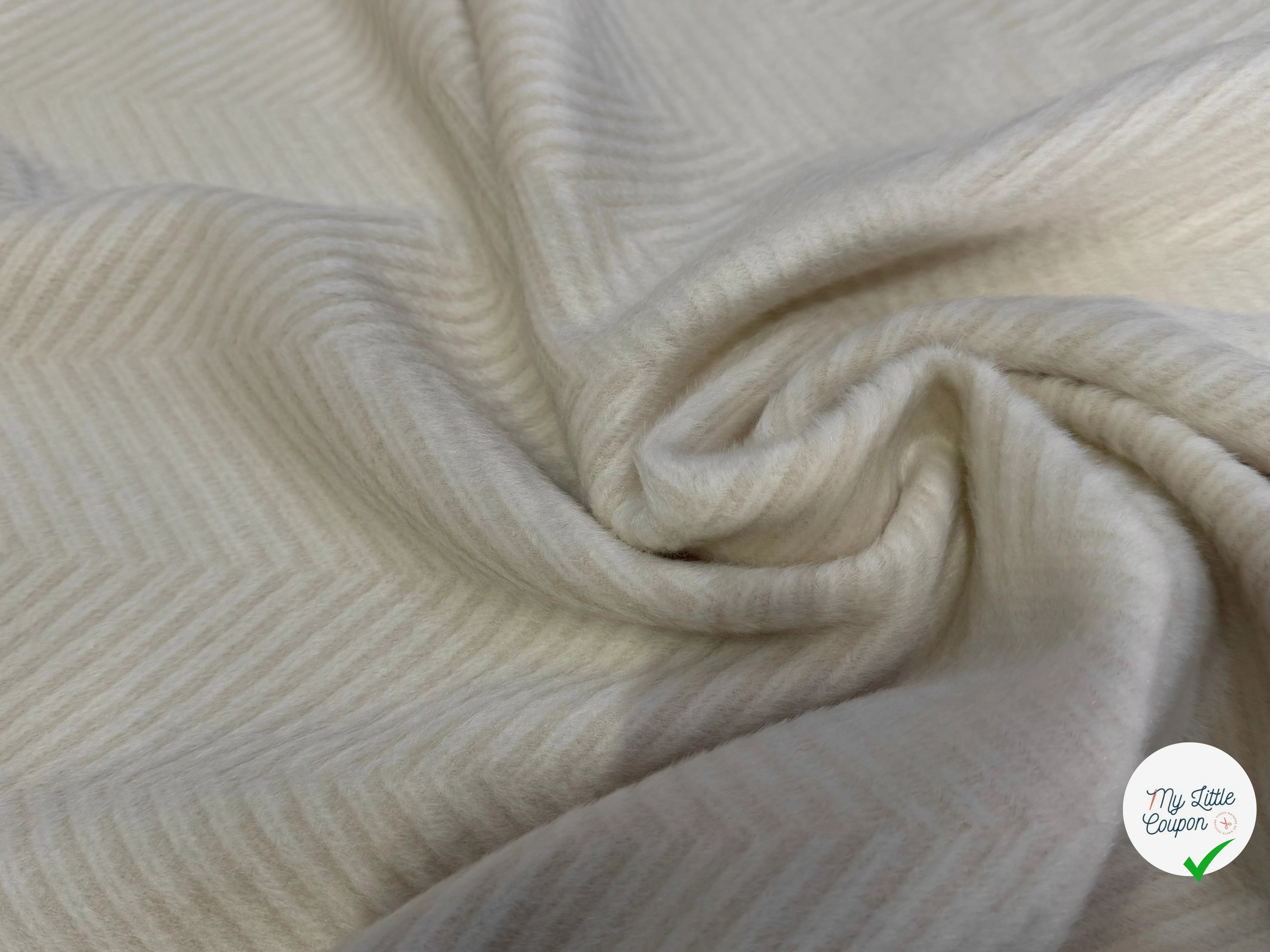 LAINAGE MANTEAU CHEVRON POILS COURT ULTRA DOUX ET BEAU BEIGE - My Little Coupon