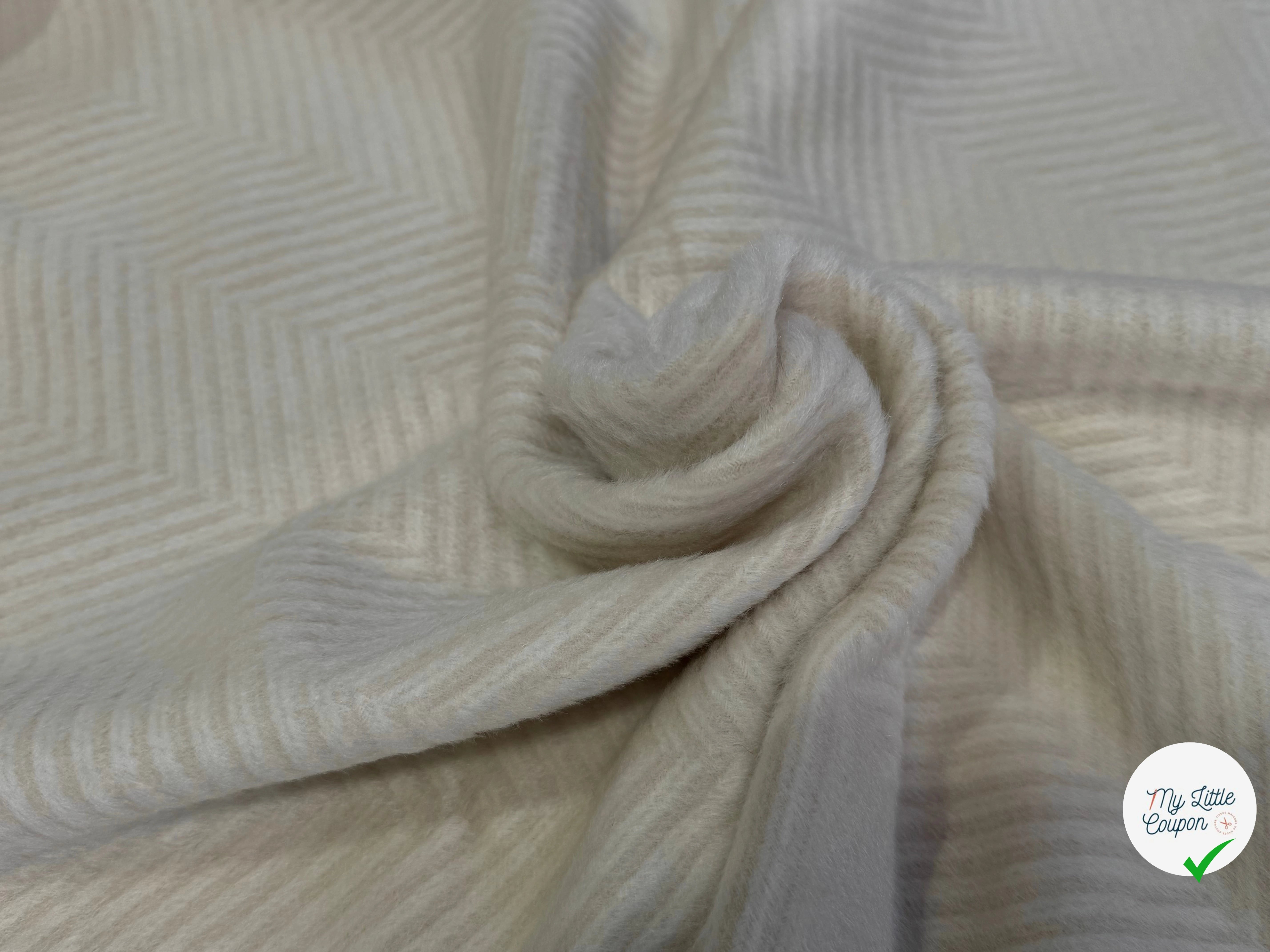 LAINAGE MANTEAU CHEVRON POILS COURT ULTRA DOUX ET BEAU BEIGE - My Little Coupon