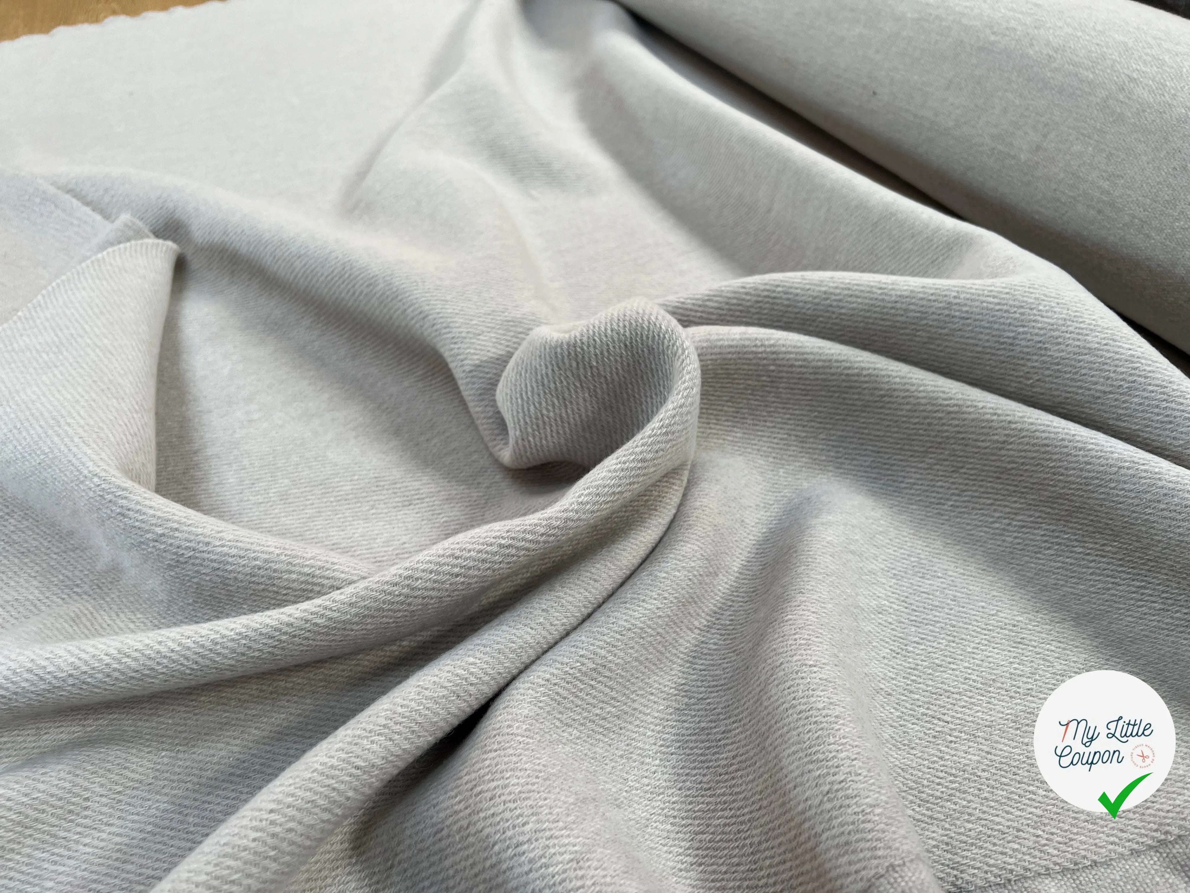 LAINAGE MANTEAU GRIS 70% LAINE - My Little Coupon